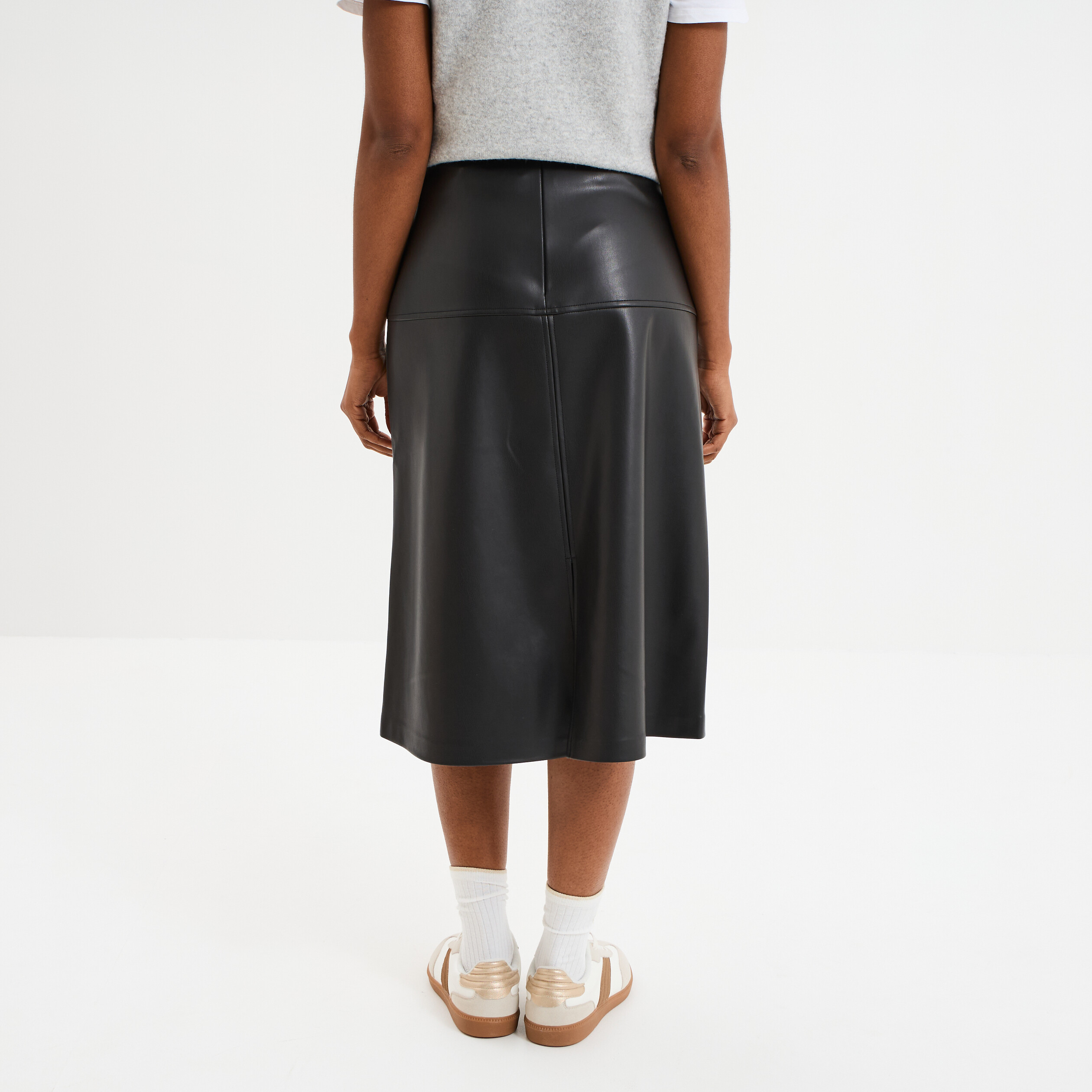 Jupe longue simili cuir trap&egrave;ze noir femme