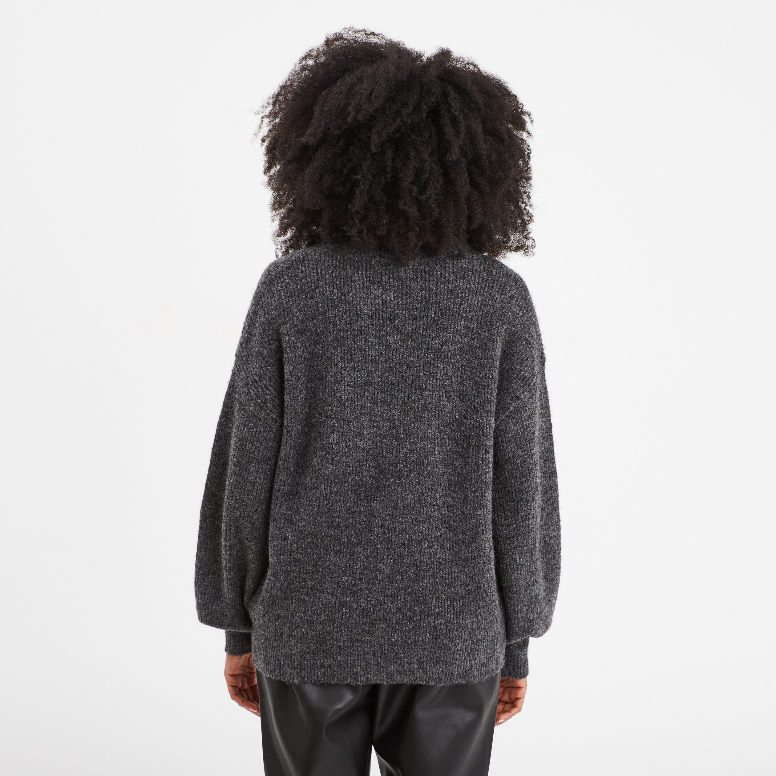 pull col rond manches ballons gris fonce femme Pull col rond manches ballons gris foncé femme