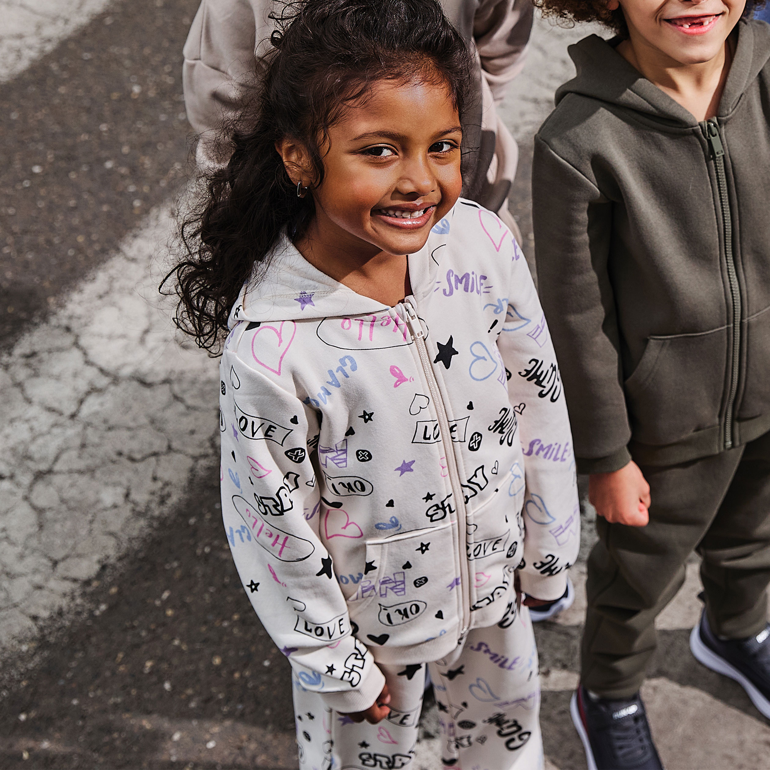 Sweat zippé à capuche beige fille La Halle