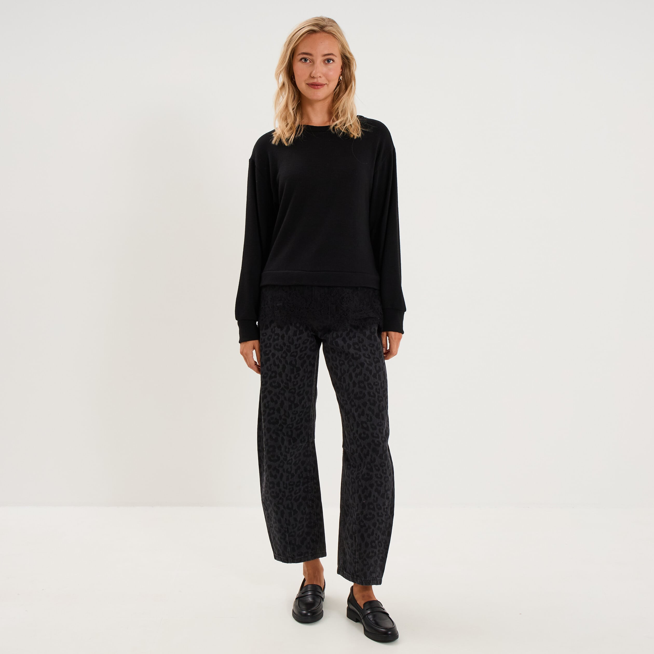 Pull col rond dentelle &agrave; la taille noir femme