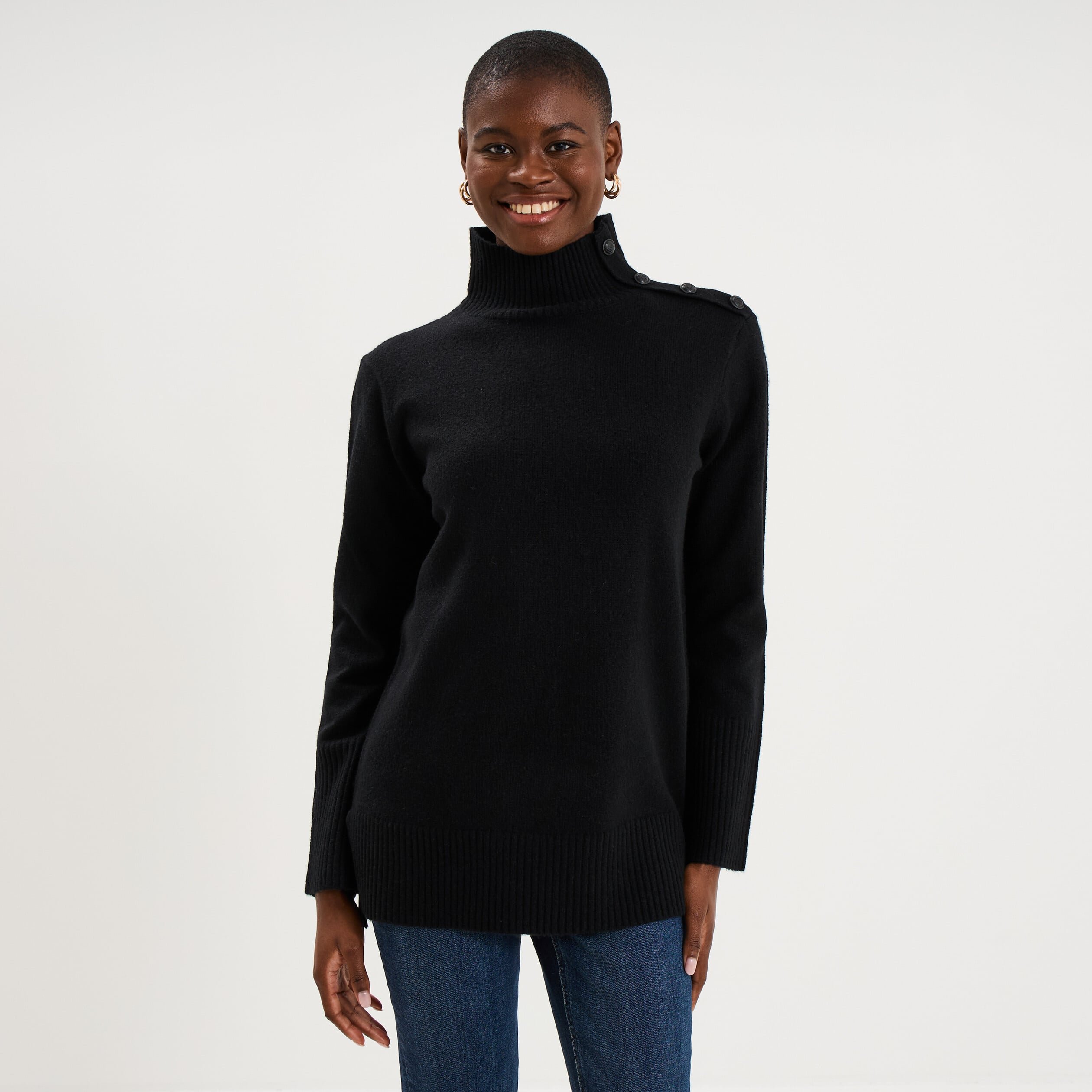 Pull col montant &agrave; boutons noir femme