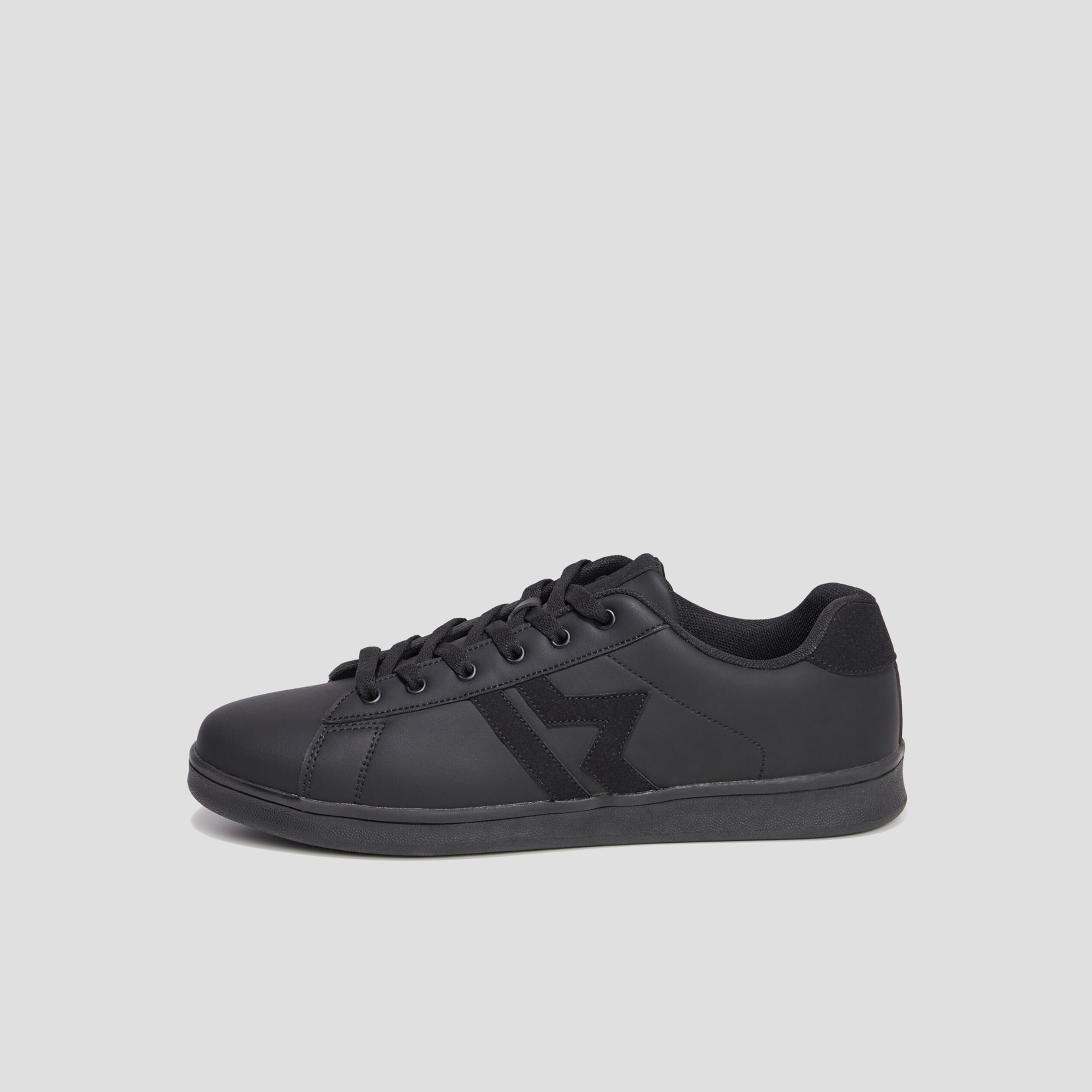Tennis basses &agrave; lacets noir homme