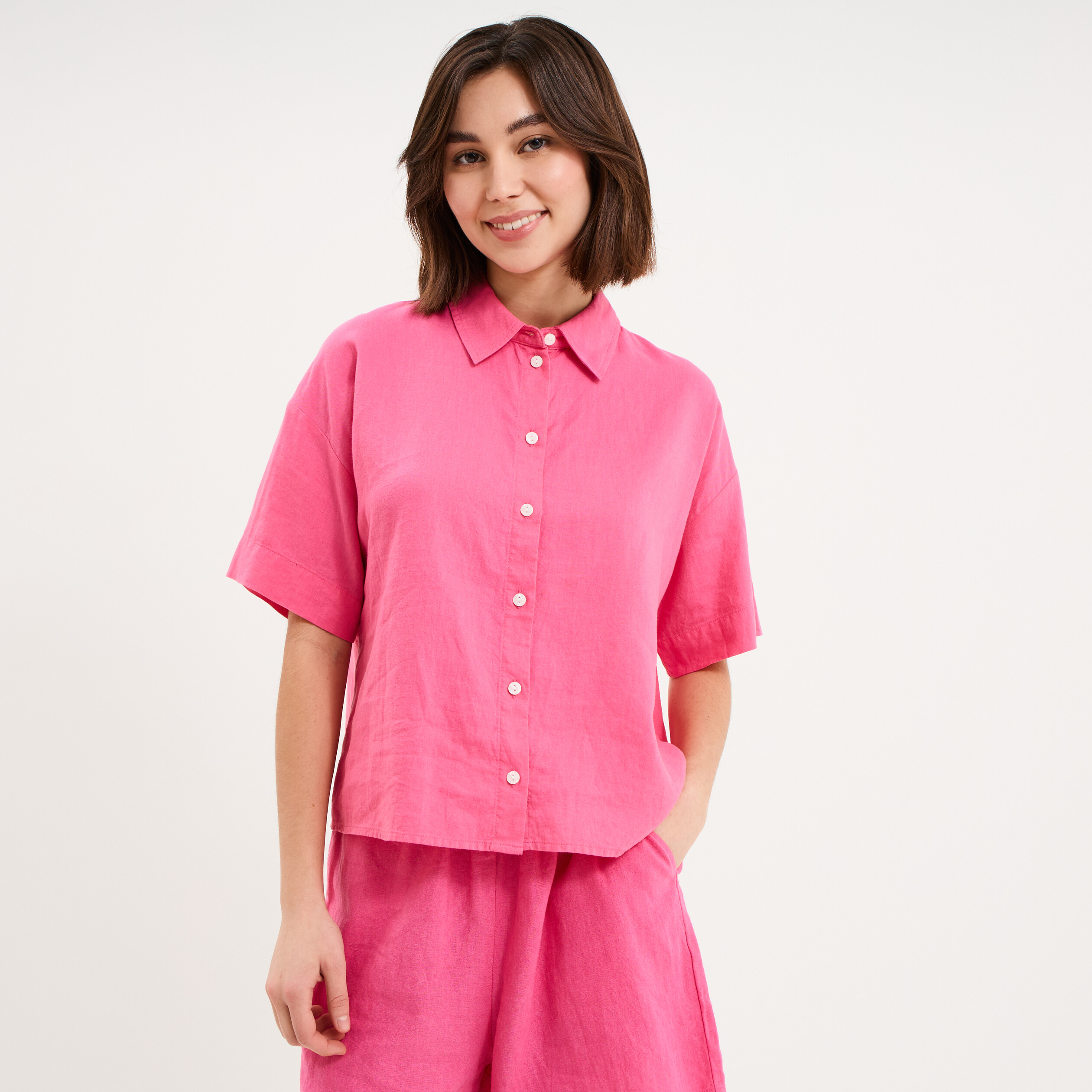 Chemise manches courtes lin m&eacute;lang&eacute; rose fushia femme