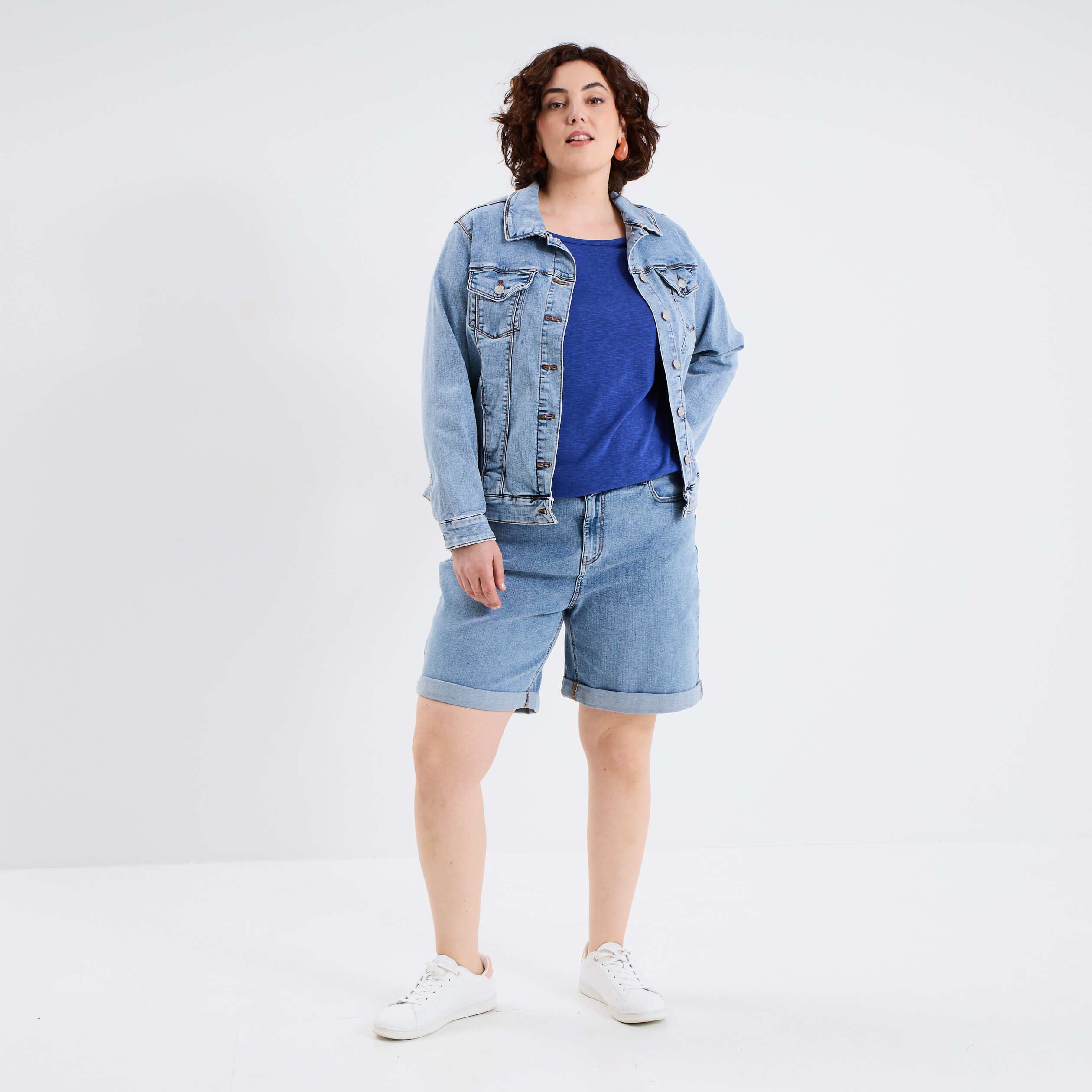 short en jean large 5 poches denim double stone femmegt Short en jean large 5 poches denim double stone femme grande taille