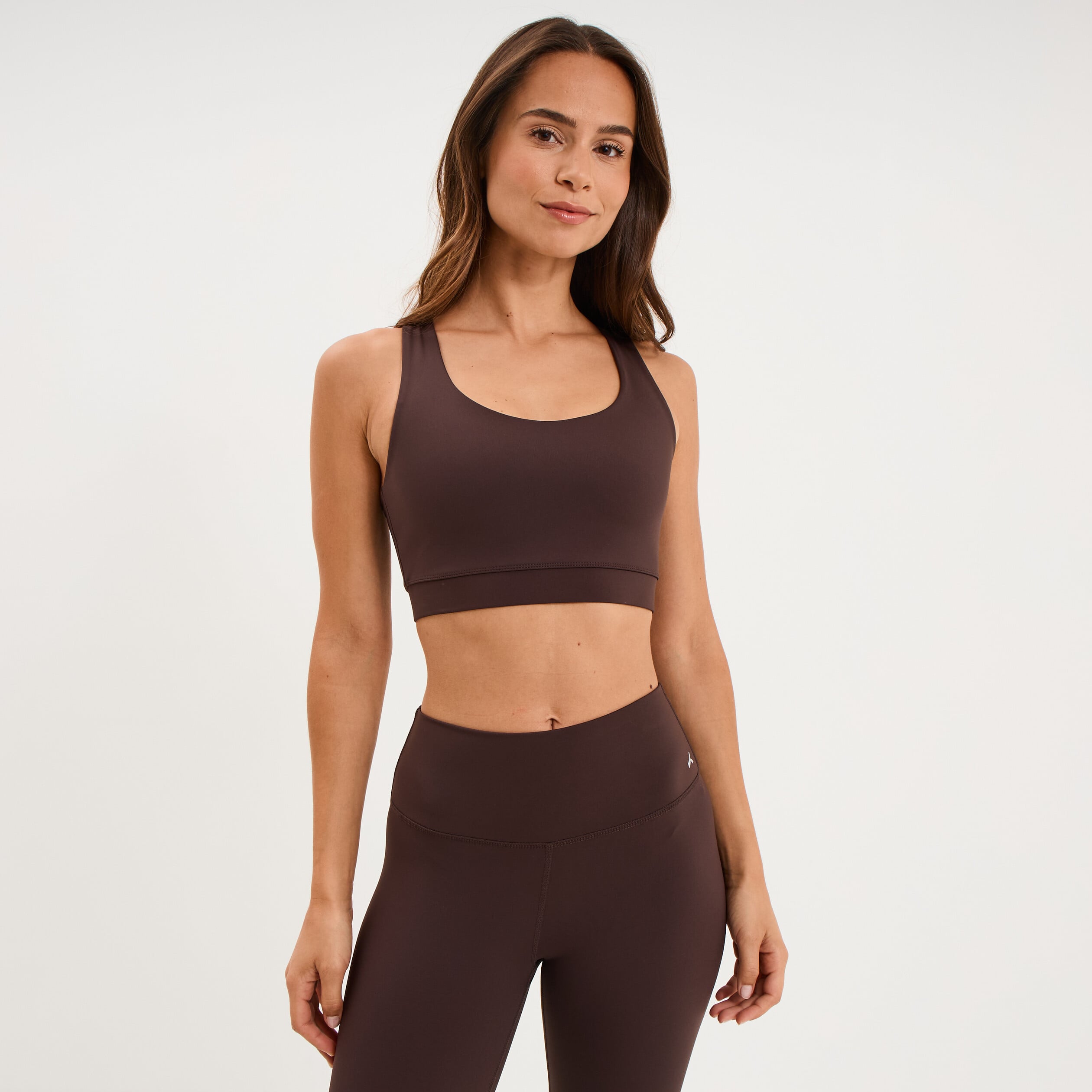 Brassi&egrave;re de sport dos nageur marron fonc&eacute; femme