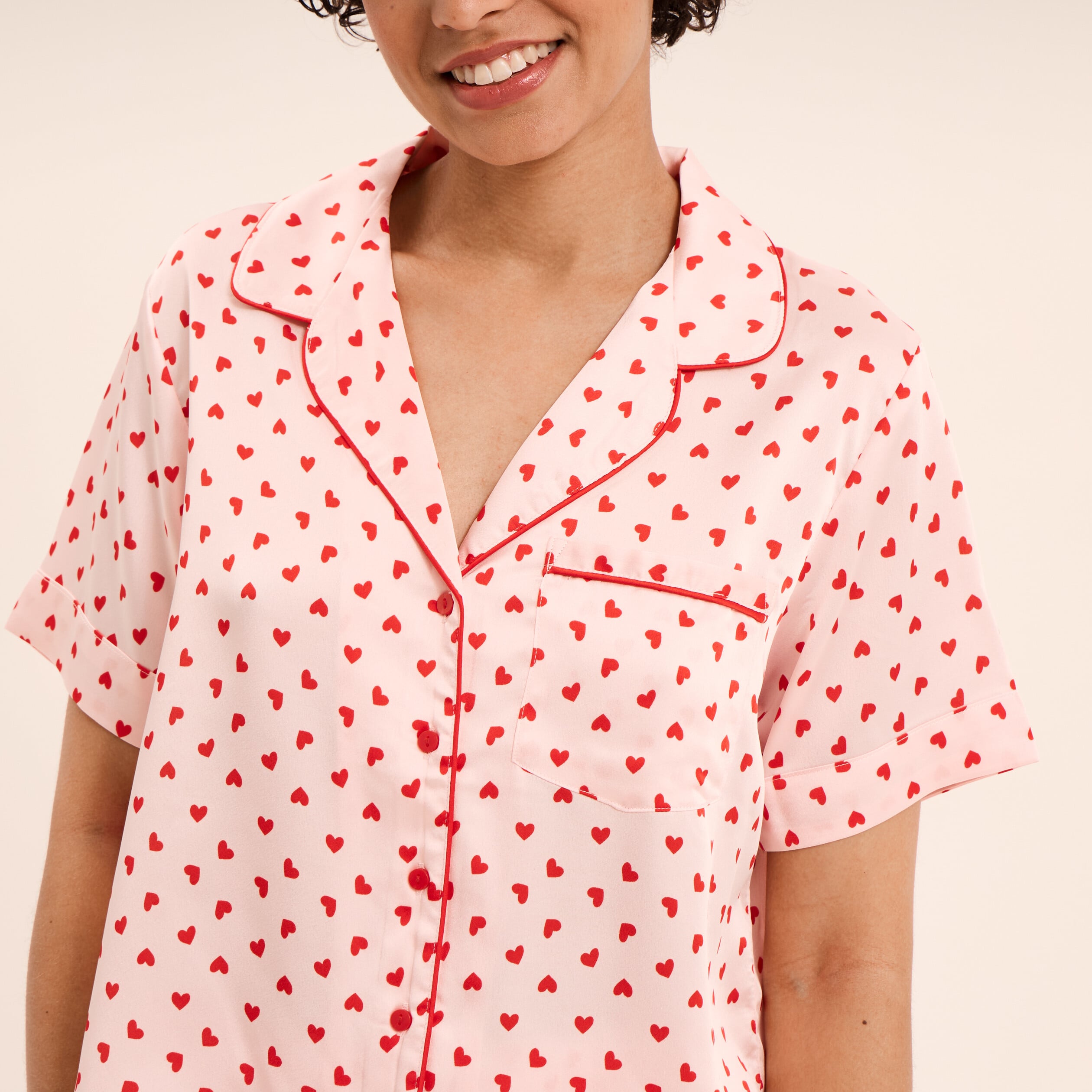 Ensemble pyjama short soyeux 2 pi&egrave;ces rose clair femme