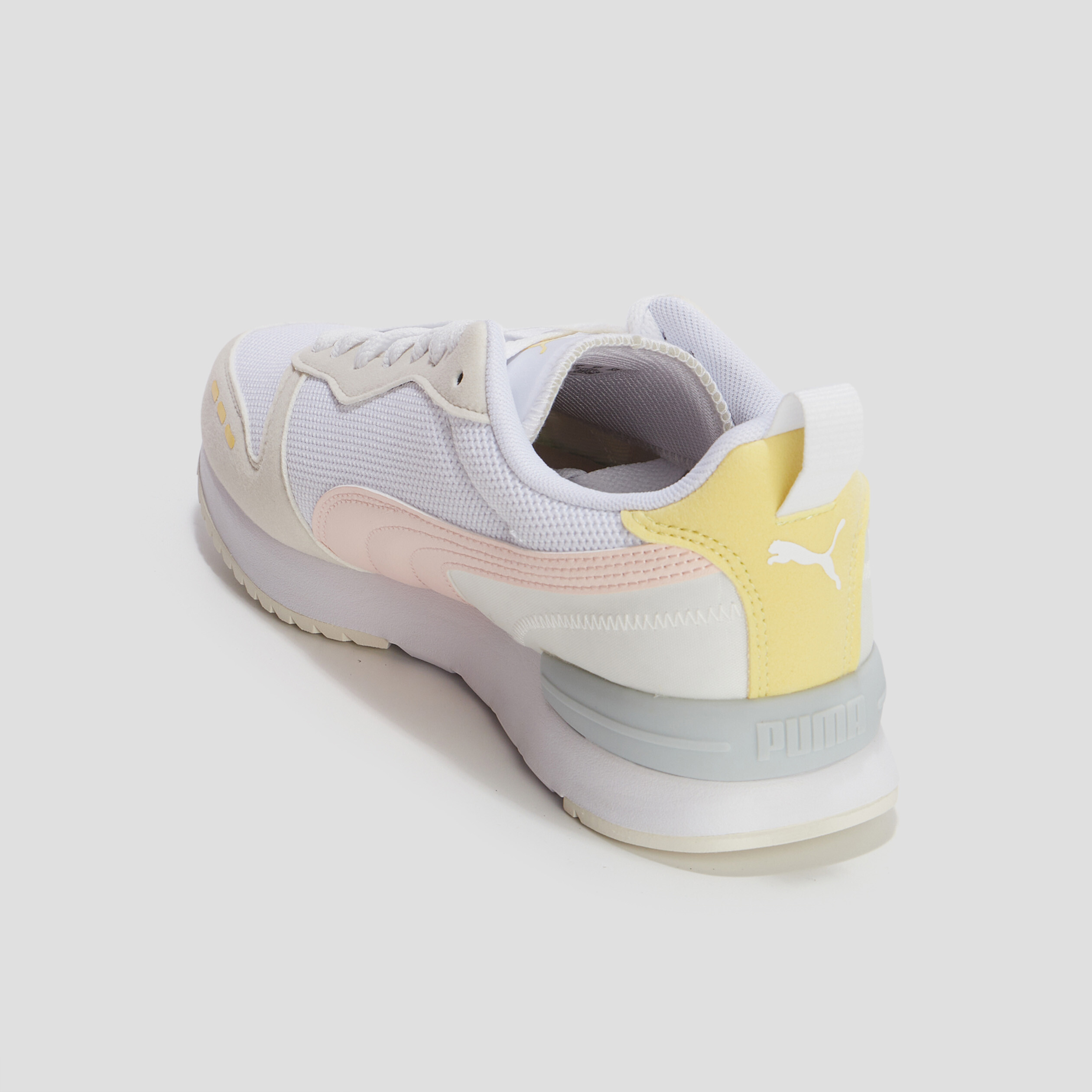 baskets running a lacets puma r78 sable femme Baskets running à lacets Puma R78 sable femme