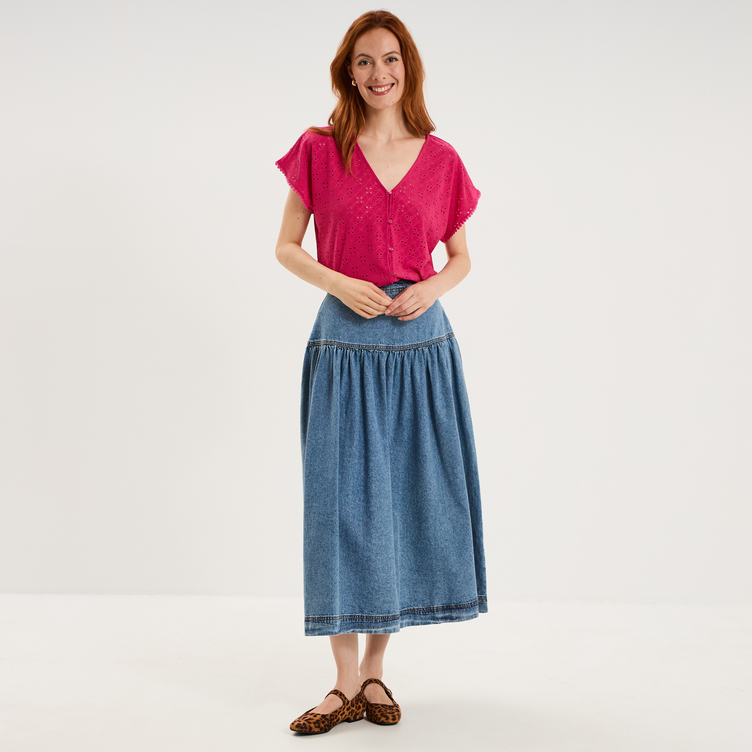 T-shirt dentelle avec boutons rose fushia femme