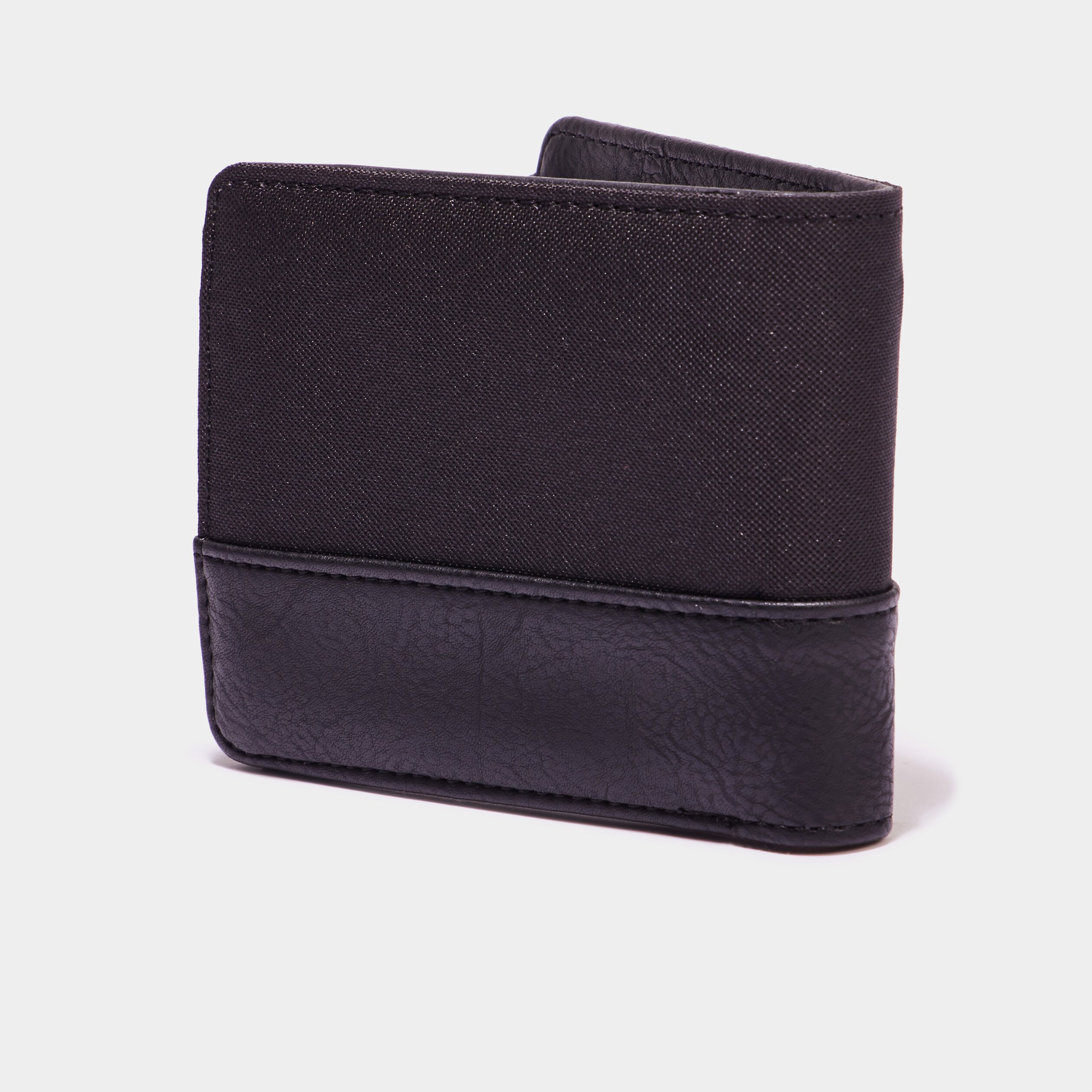 portefeuille bi matiere noir homme Portefeuille bi-matière noir homme