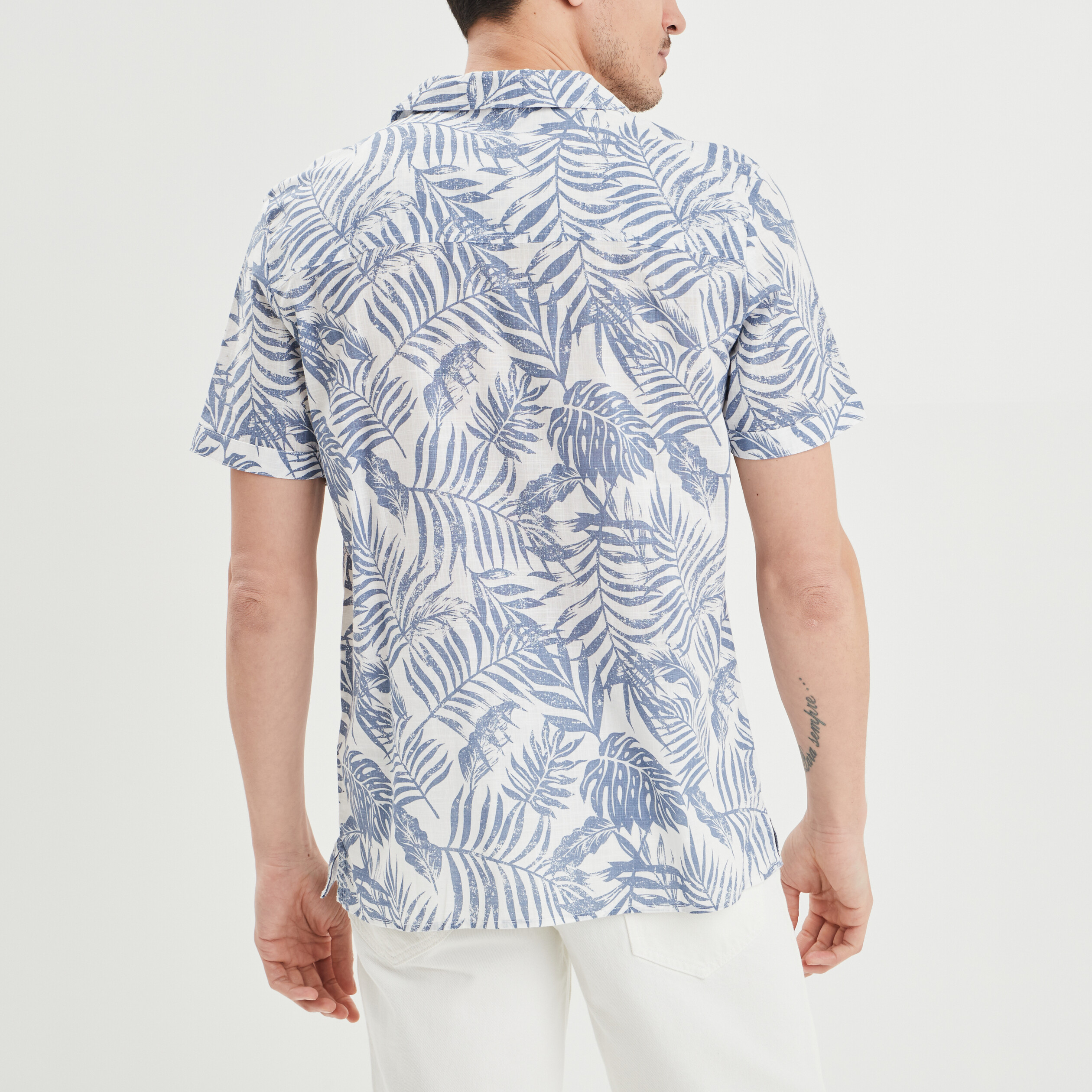 Chemise en coton manches courtes bleu homme