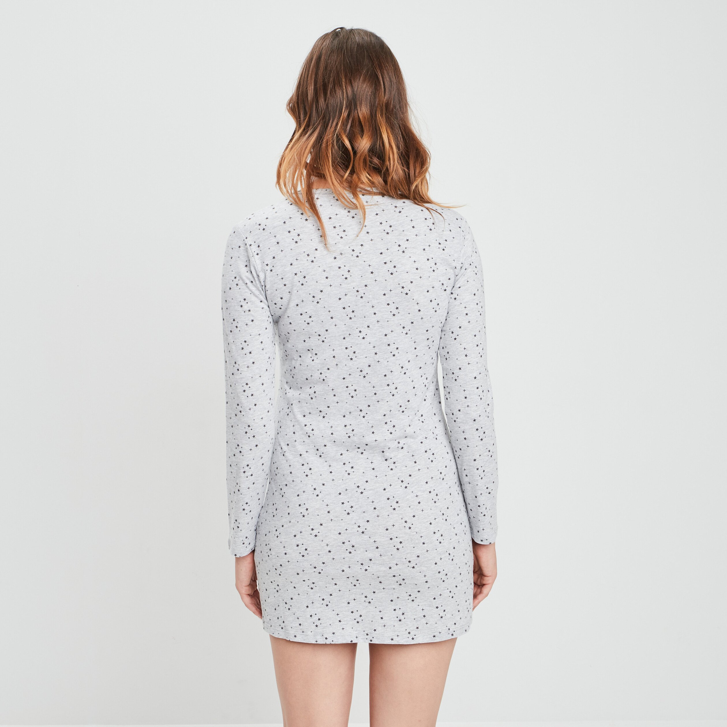Chemise de nuit manches longues gris clair femme