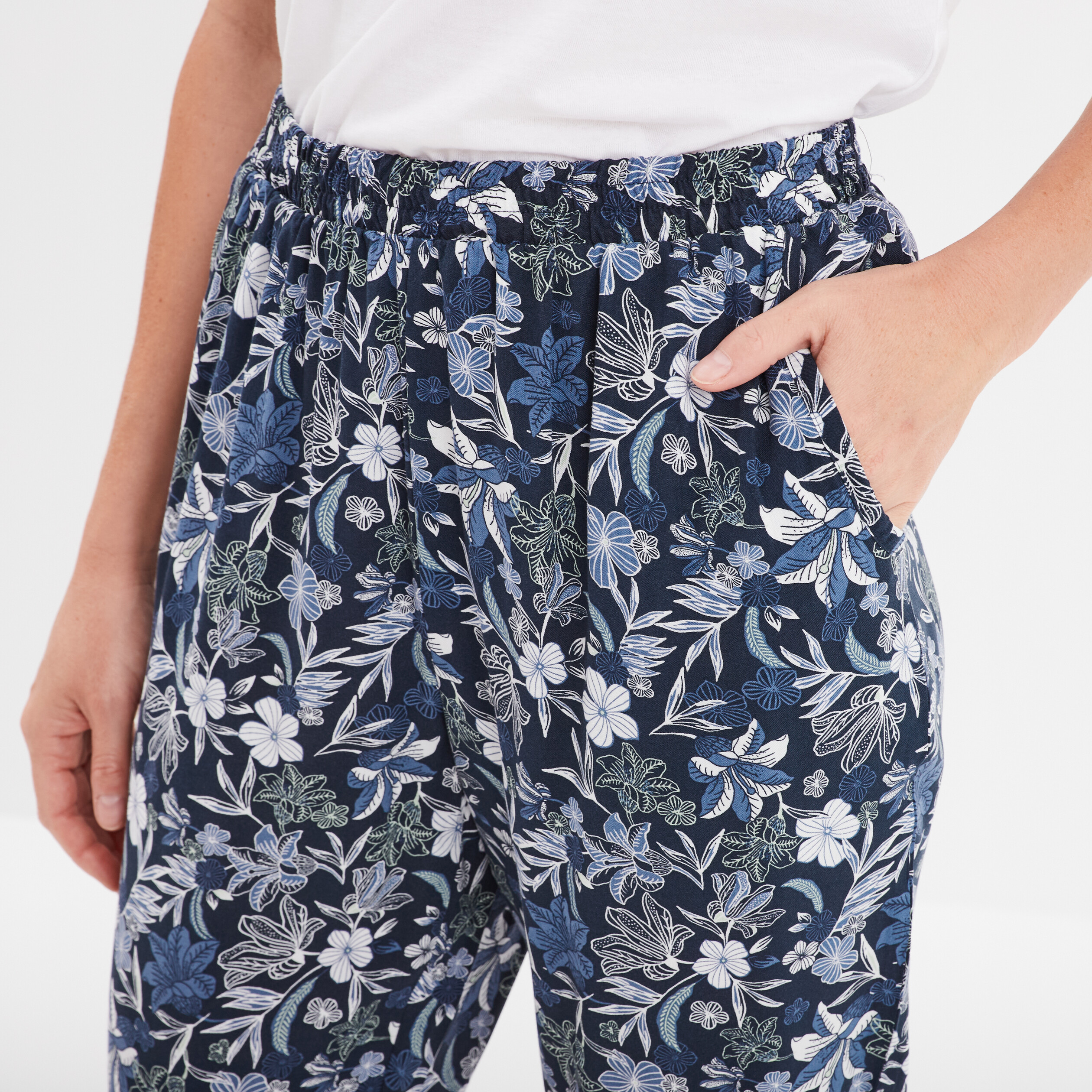 Pantalon Fluide Large Bleu Marine Taille 38 – Style Marin, En Polyester