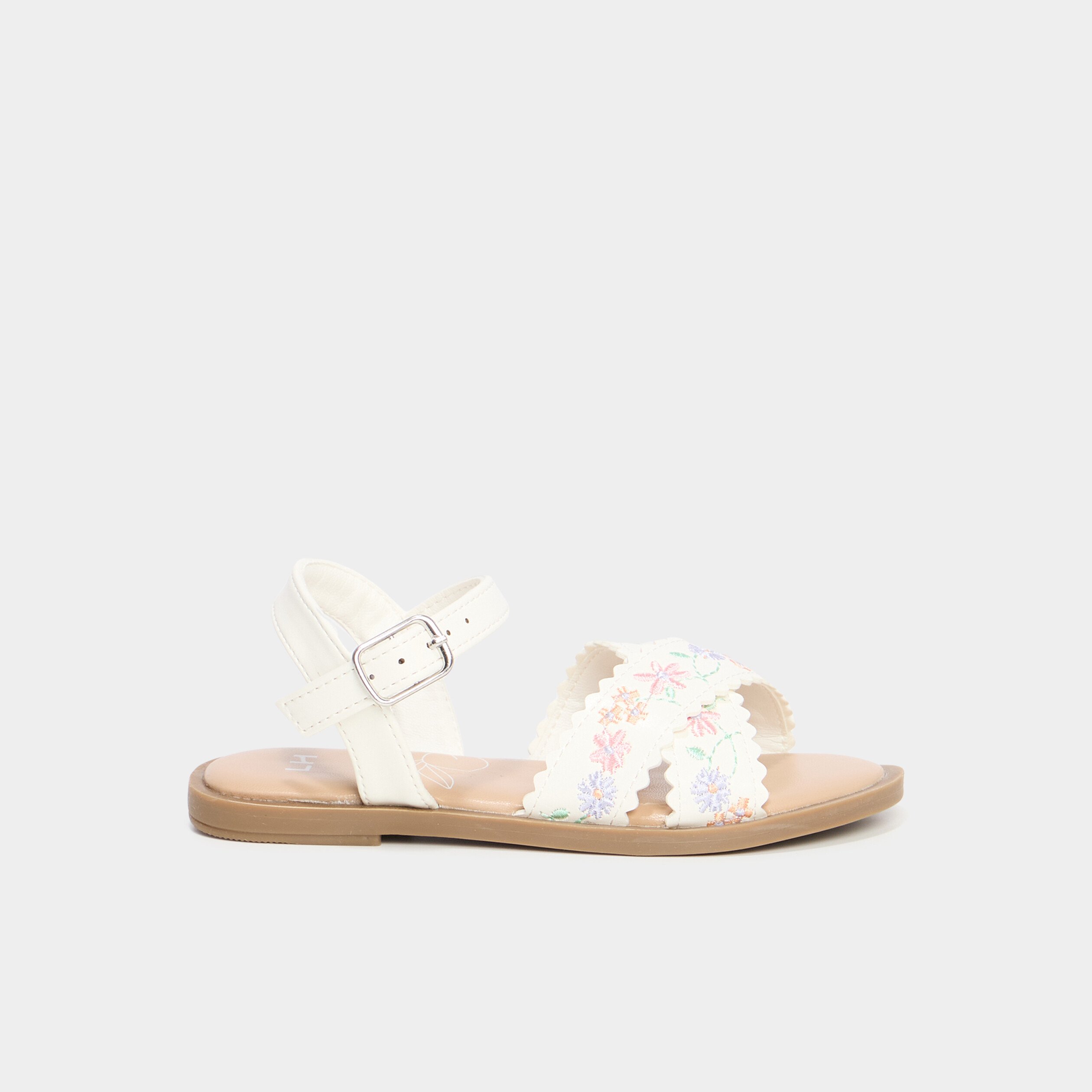 sandales a broderie blanc fille Sandales à broderie blanc fille