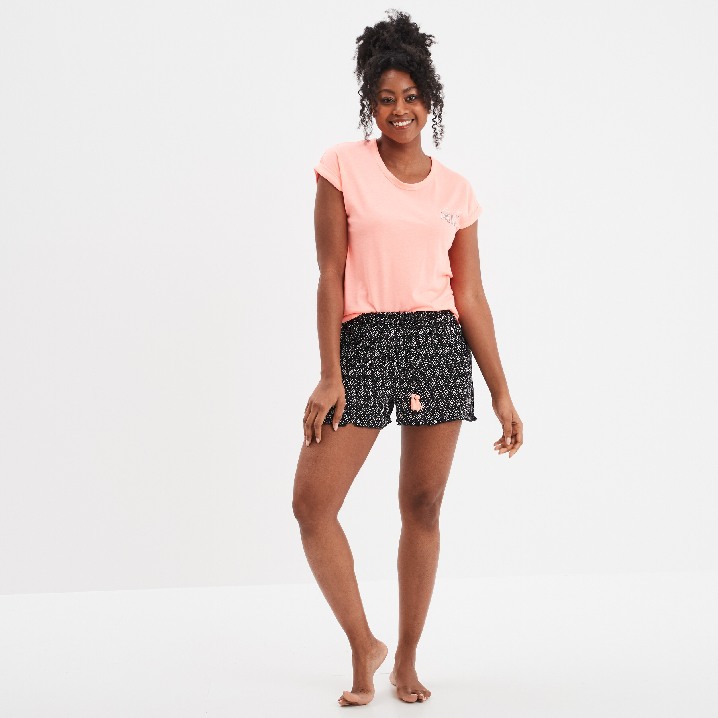 ensemble pyjama short et t shirt noir femme Ensemble pyjama short et t-shirt noir femme