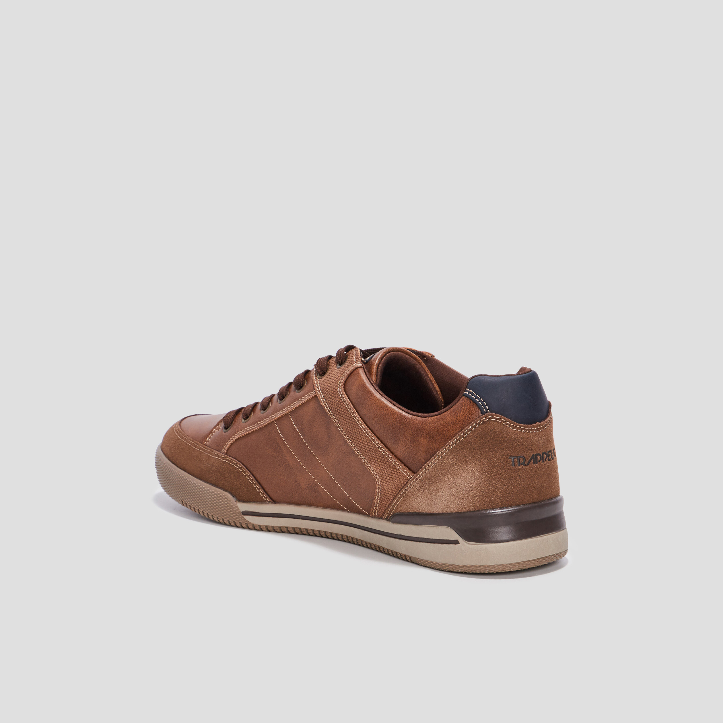 Sneakers semelles plates marron homme