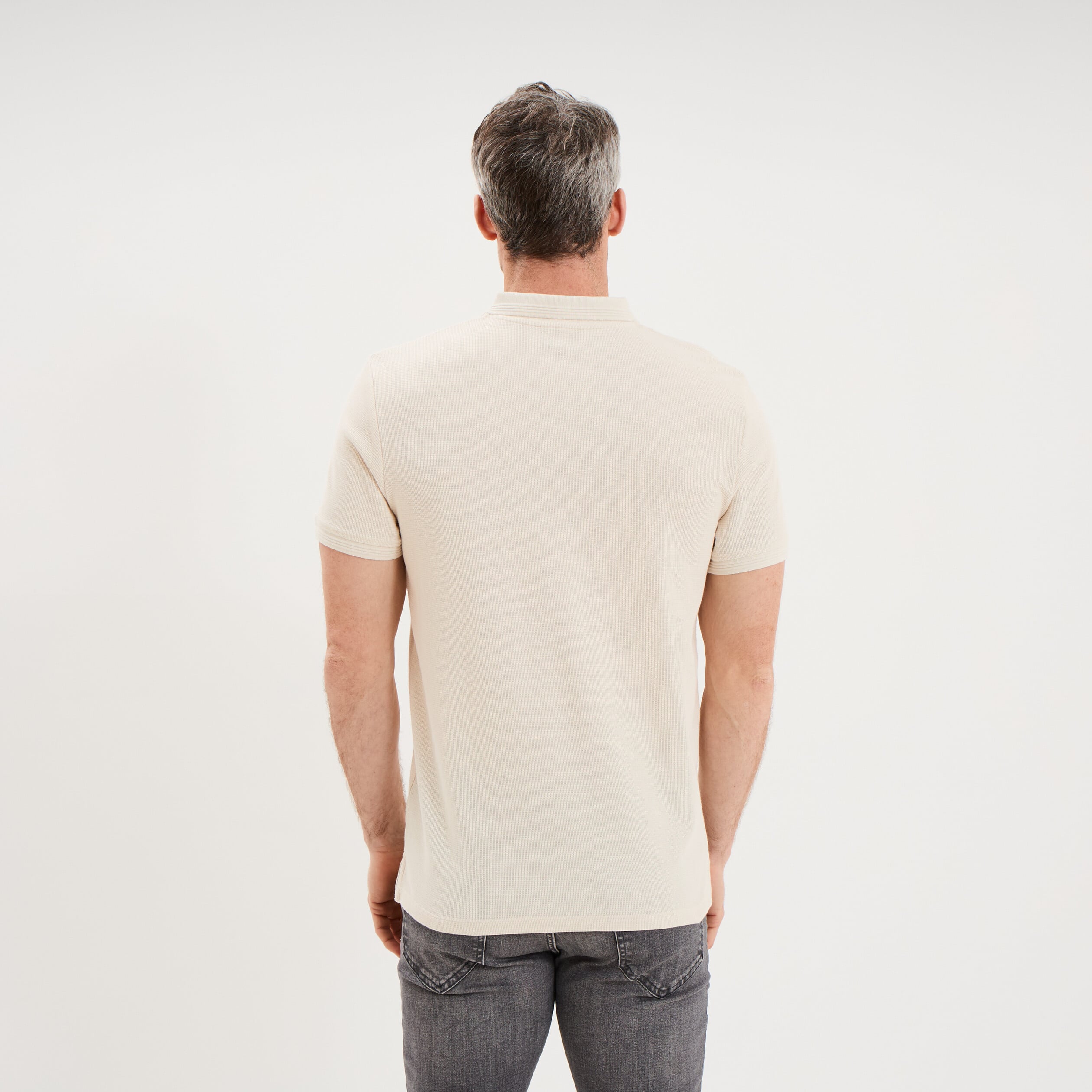 Polo textur&eacute; manches courtes coton ecru homme