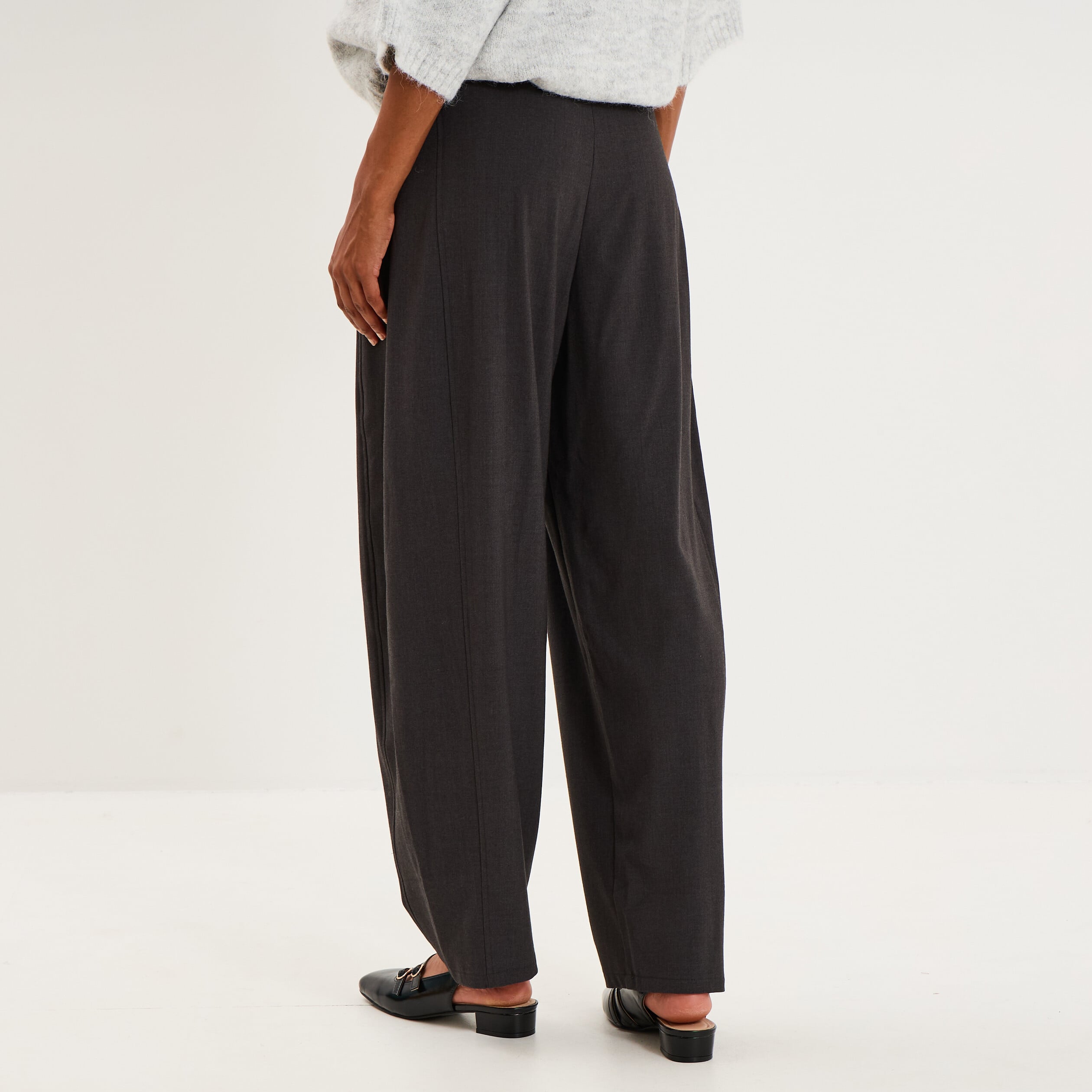 Pantalon ballon taille haute &agrave; pinces gris fonc&eacute; femme
