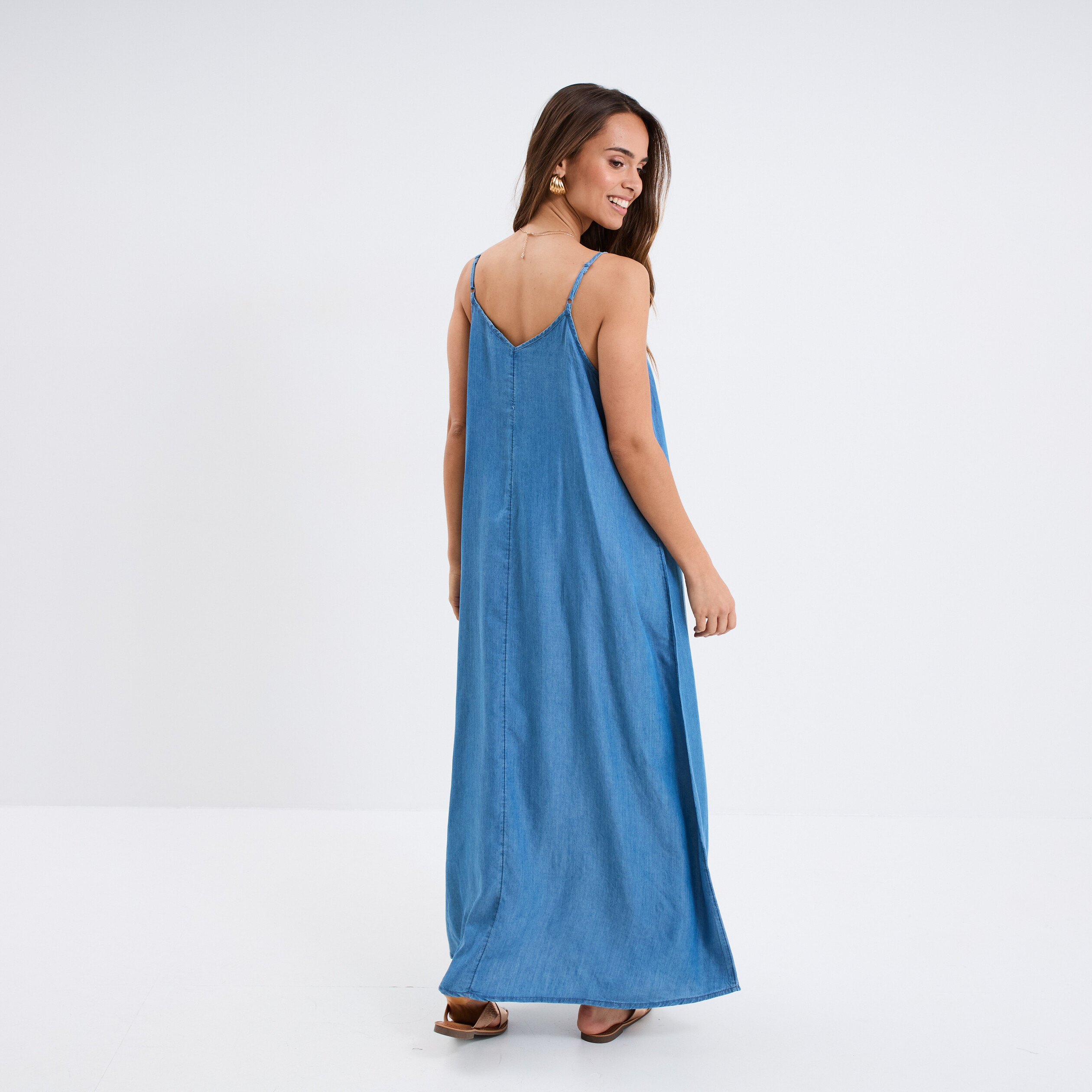 robe longue en jean col en v denim double stone femme Robe longue en jean col en V denim double stone femme