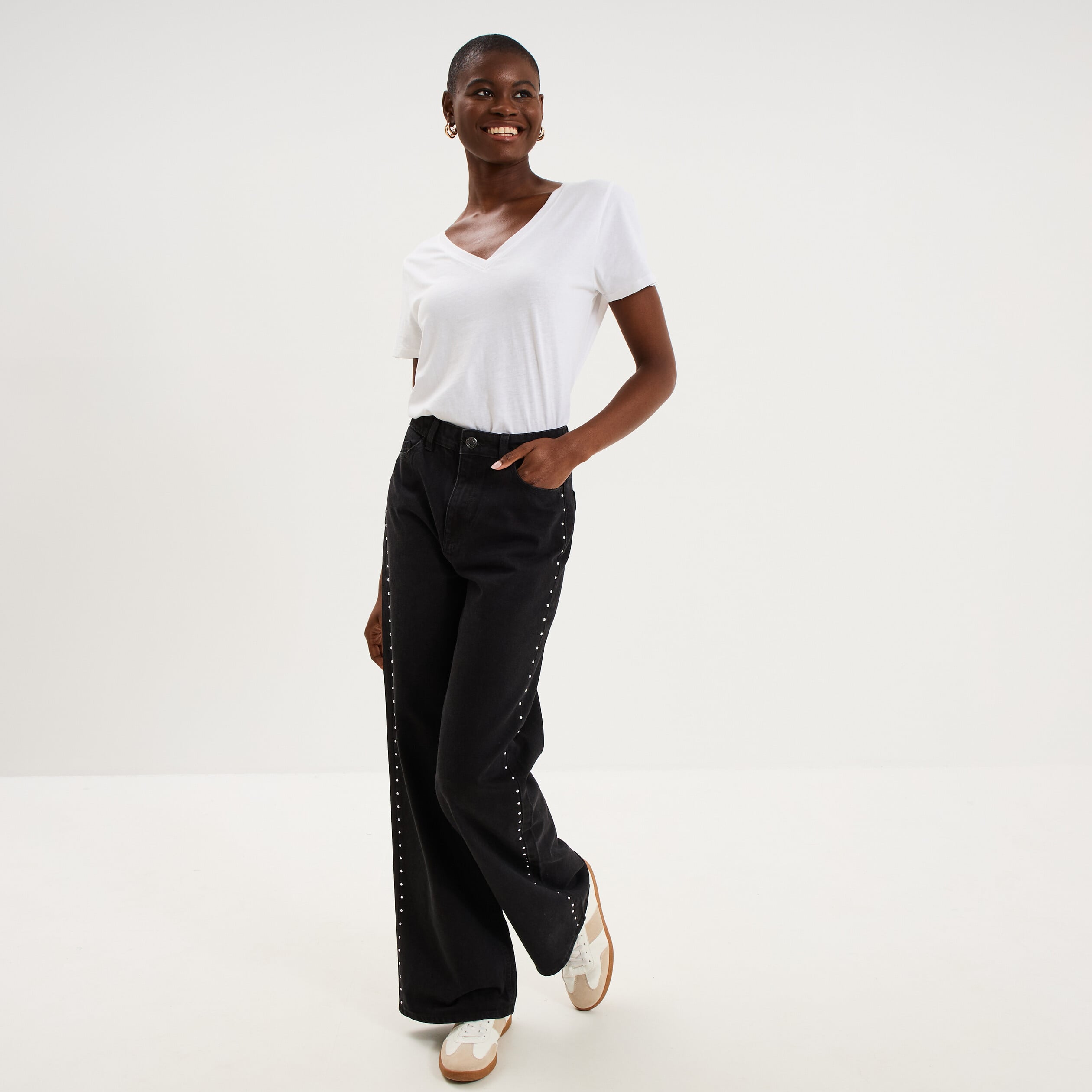 Jean large &agrave; clous coton denim noir femme