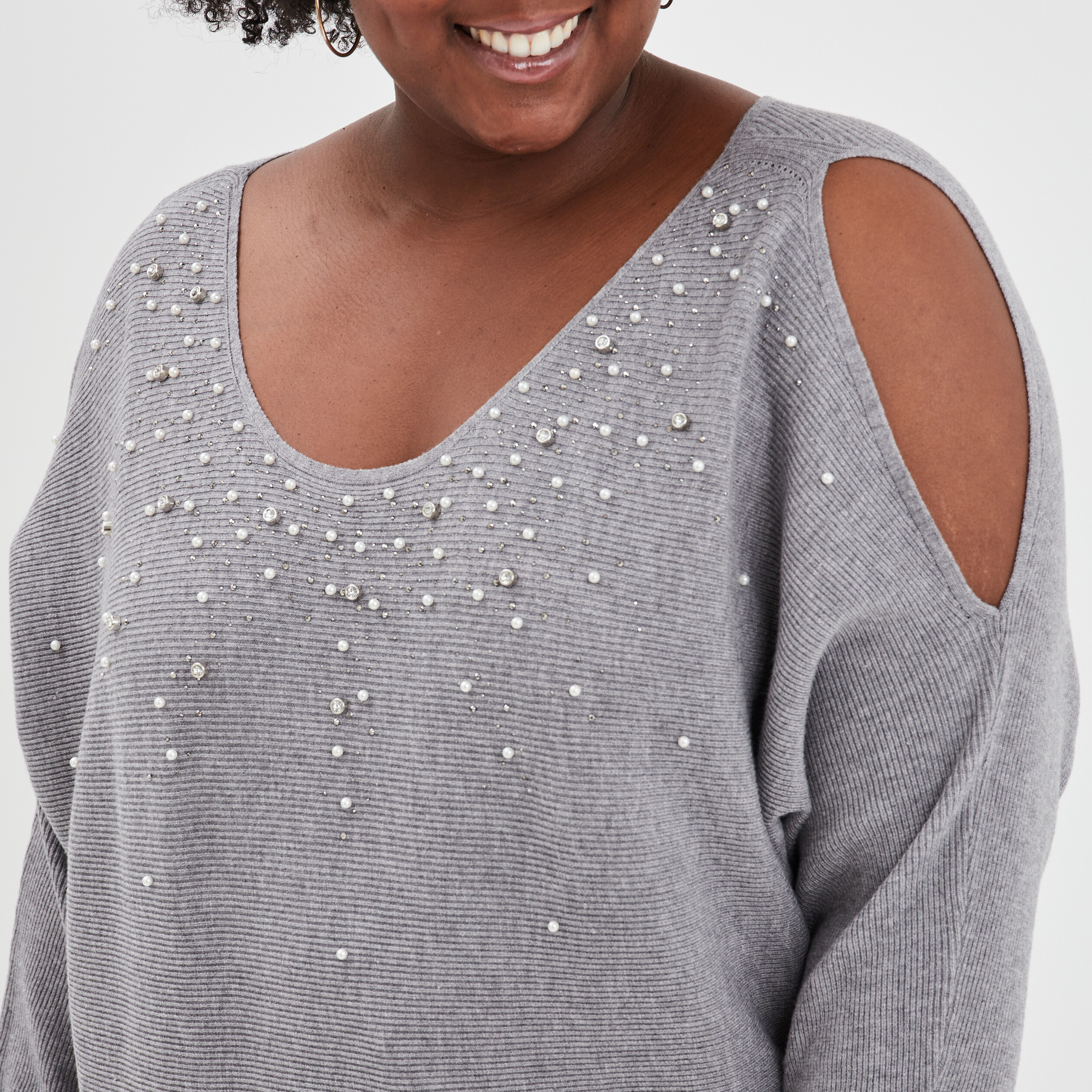 Pull perles strass manches avec fentes gris femme grande taille