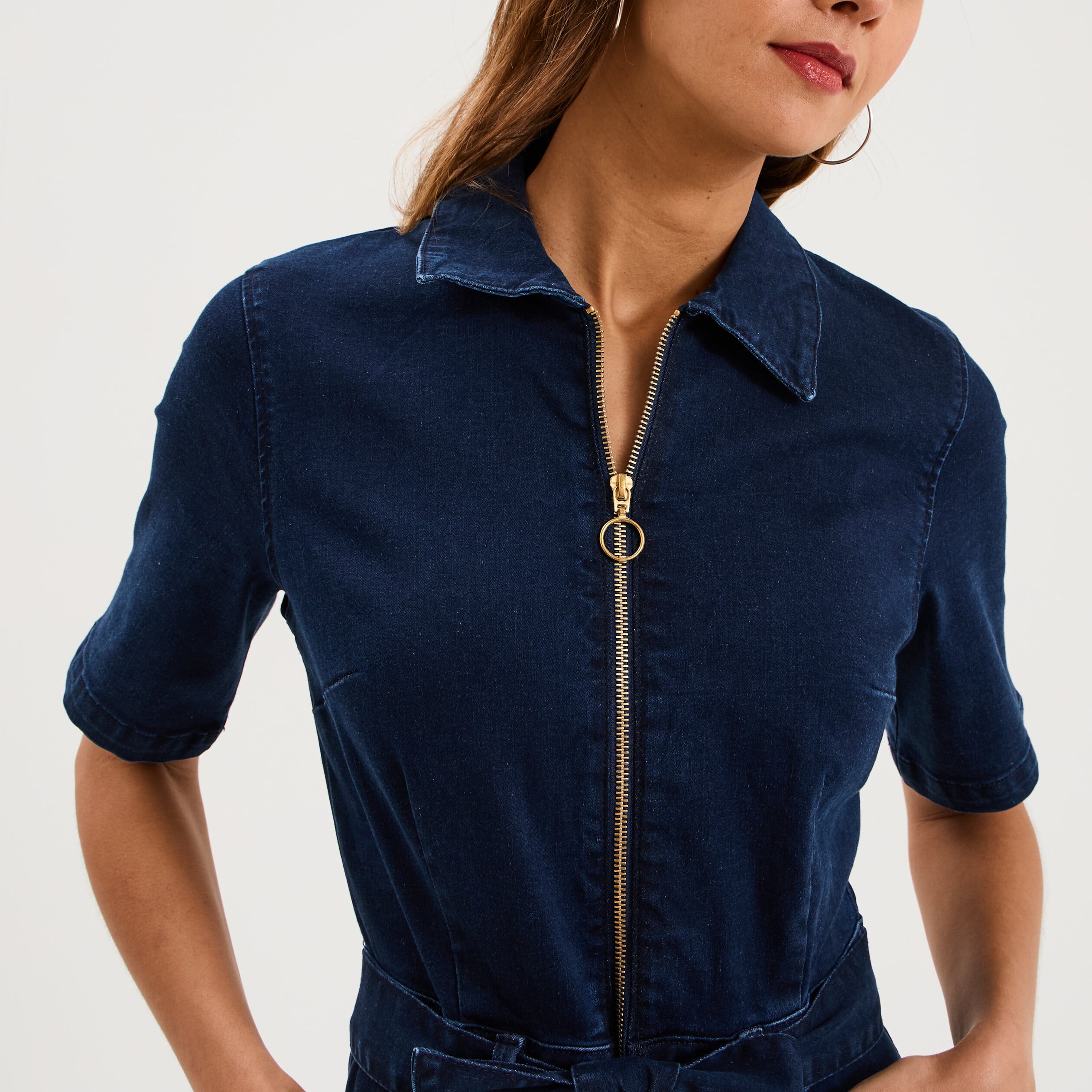 Combinaison pantalon en jean zipp&eacute;e denim brut femme