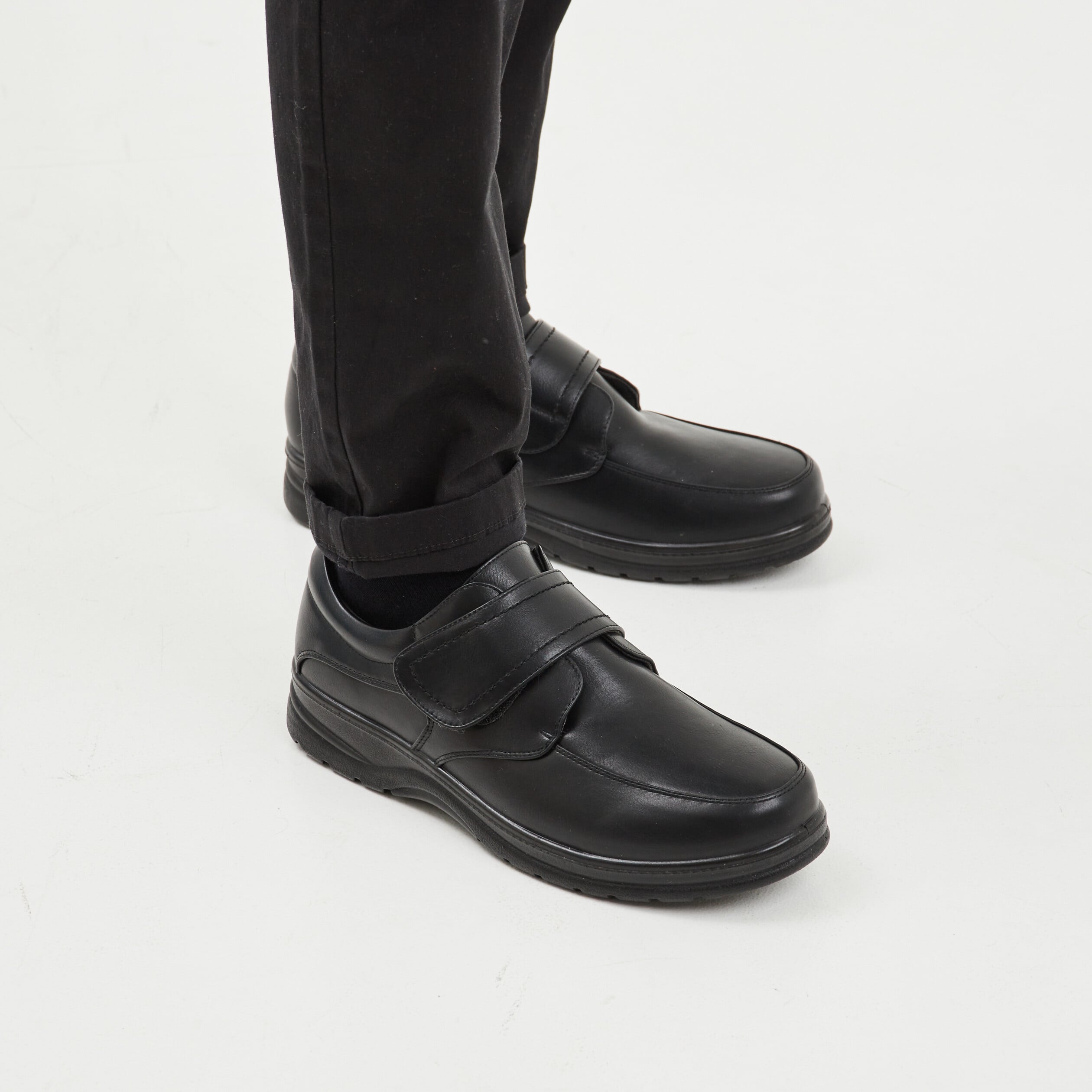 Derbies &agrave; scratch noir homme
