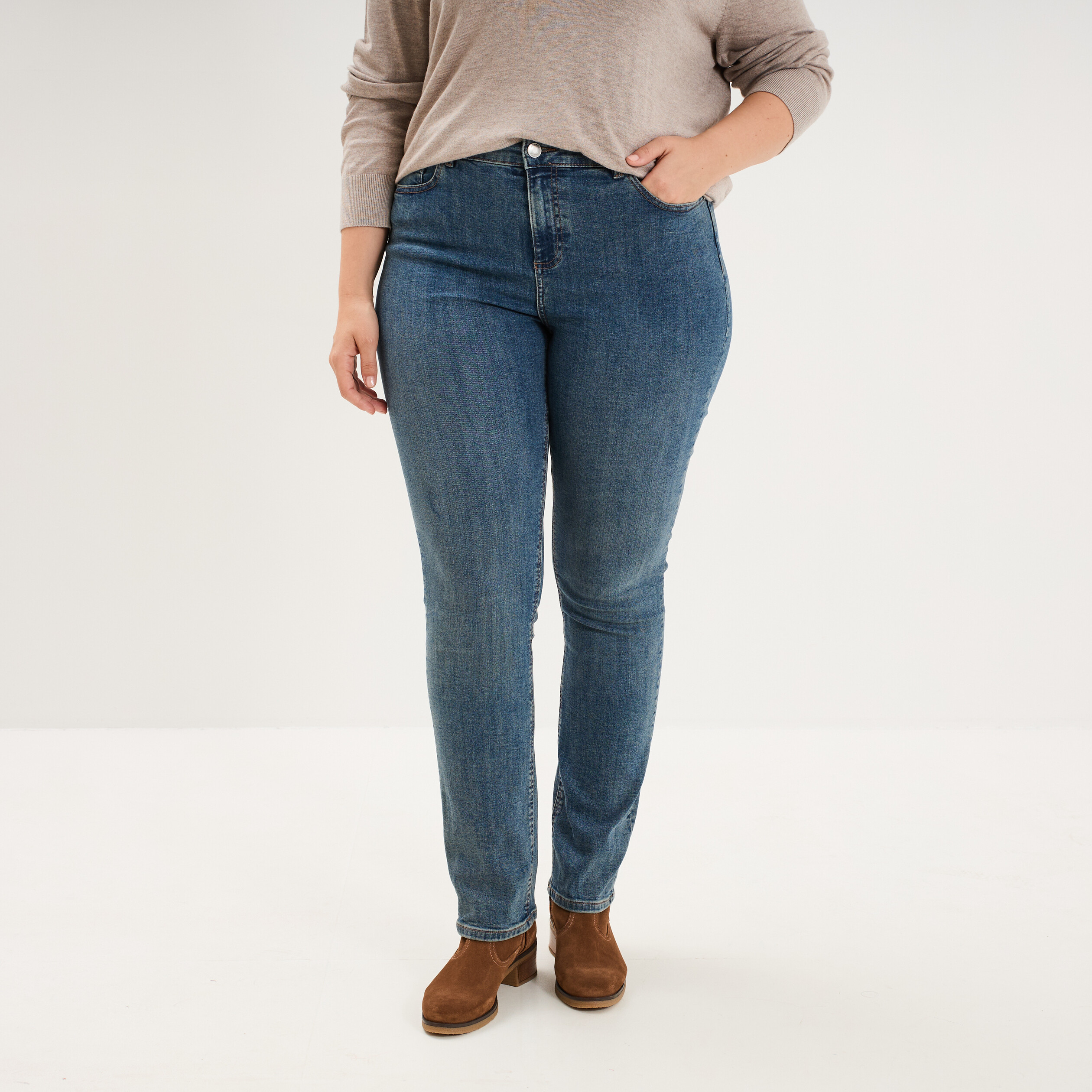 Jeans droit taille haute denim dirty femme grande taille