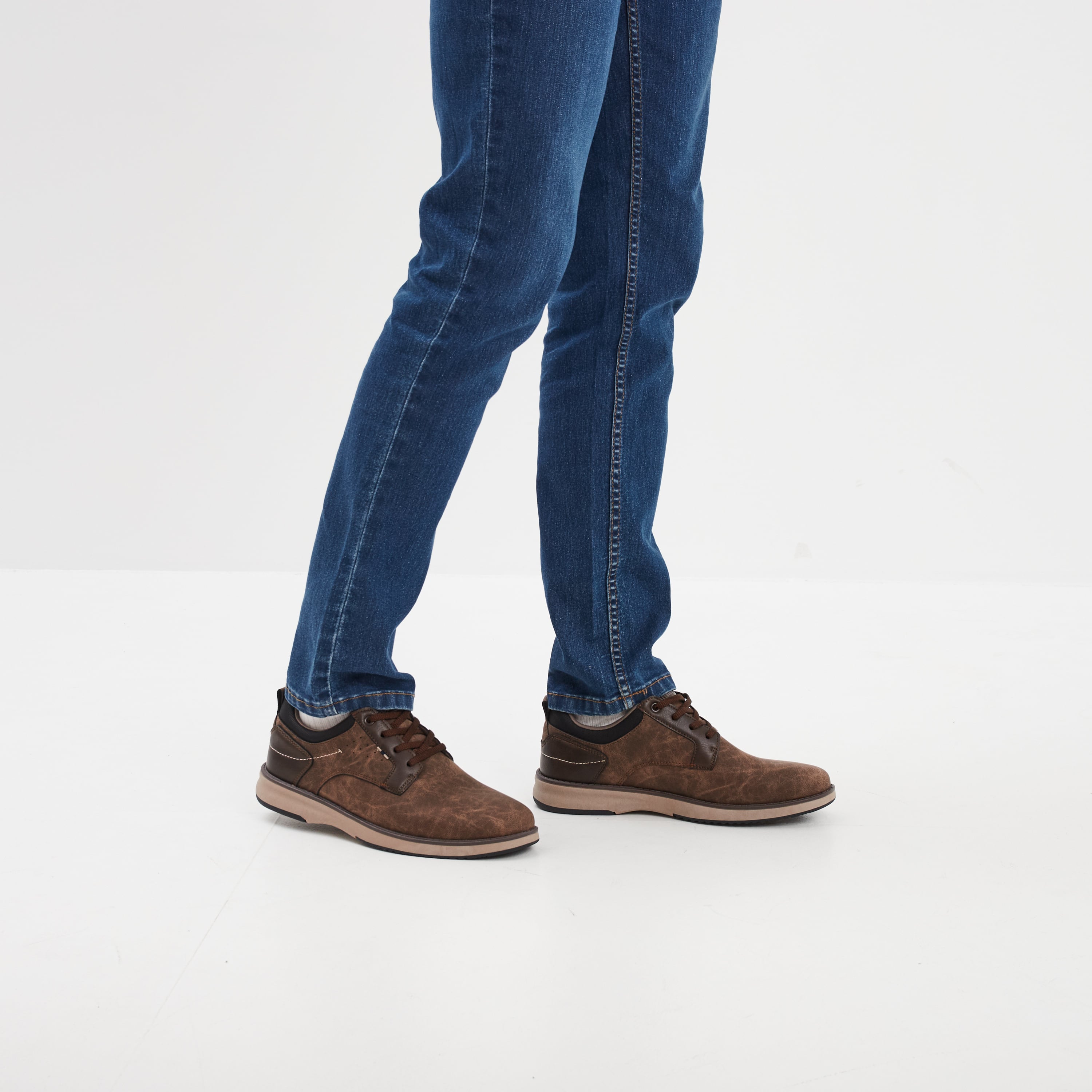Derbies &agrave; lacets effet similicuir marron homme