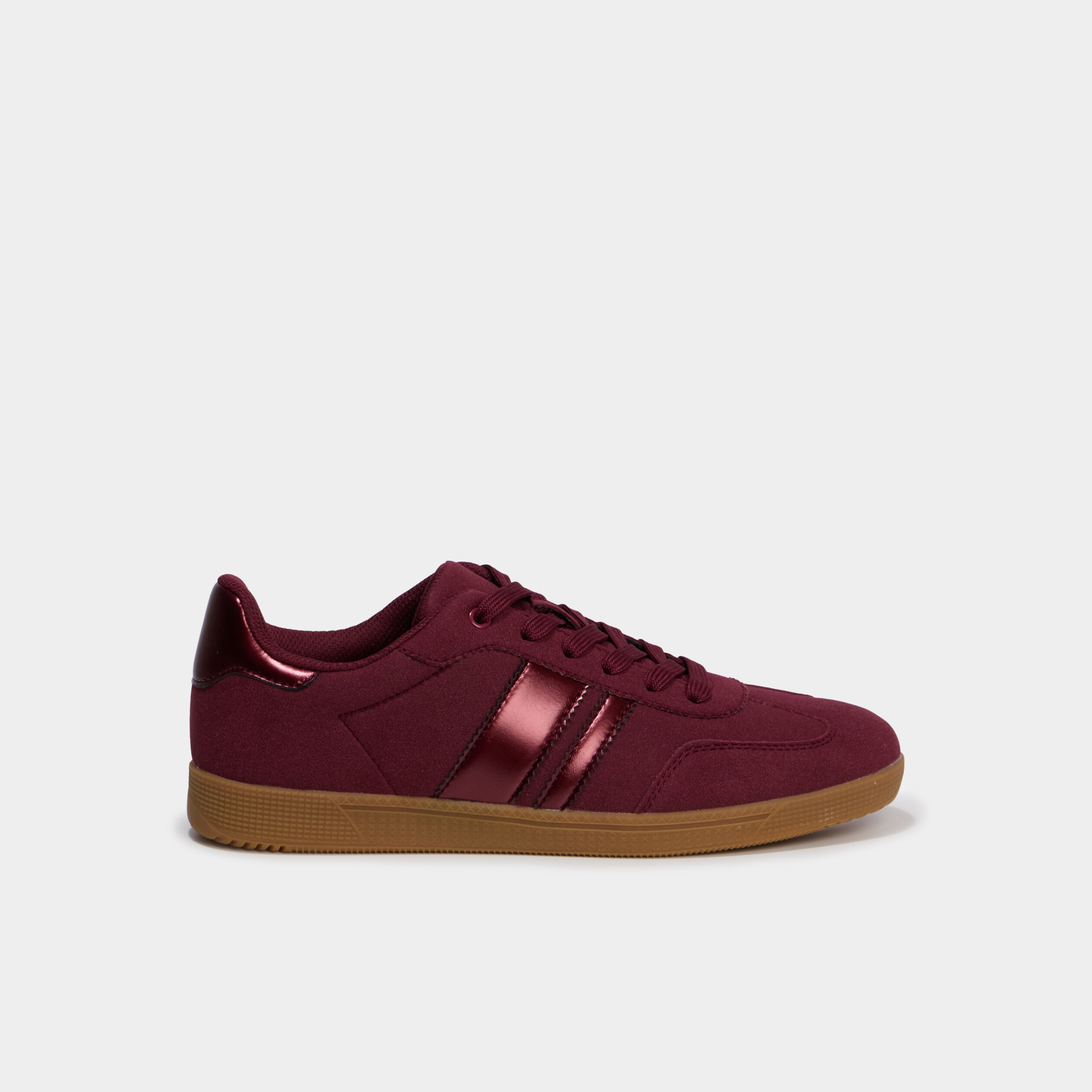 Baskets &agrave; lacets effet su&eacute;dine bordeaux femme