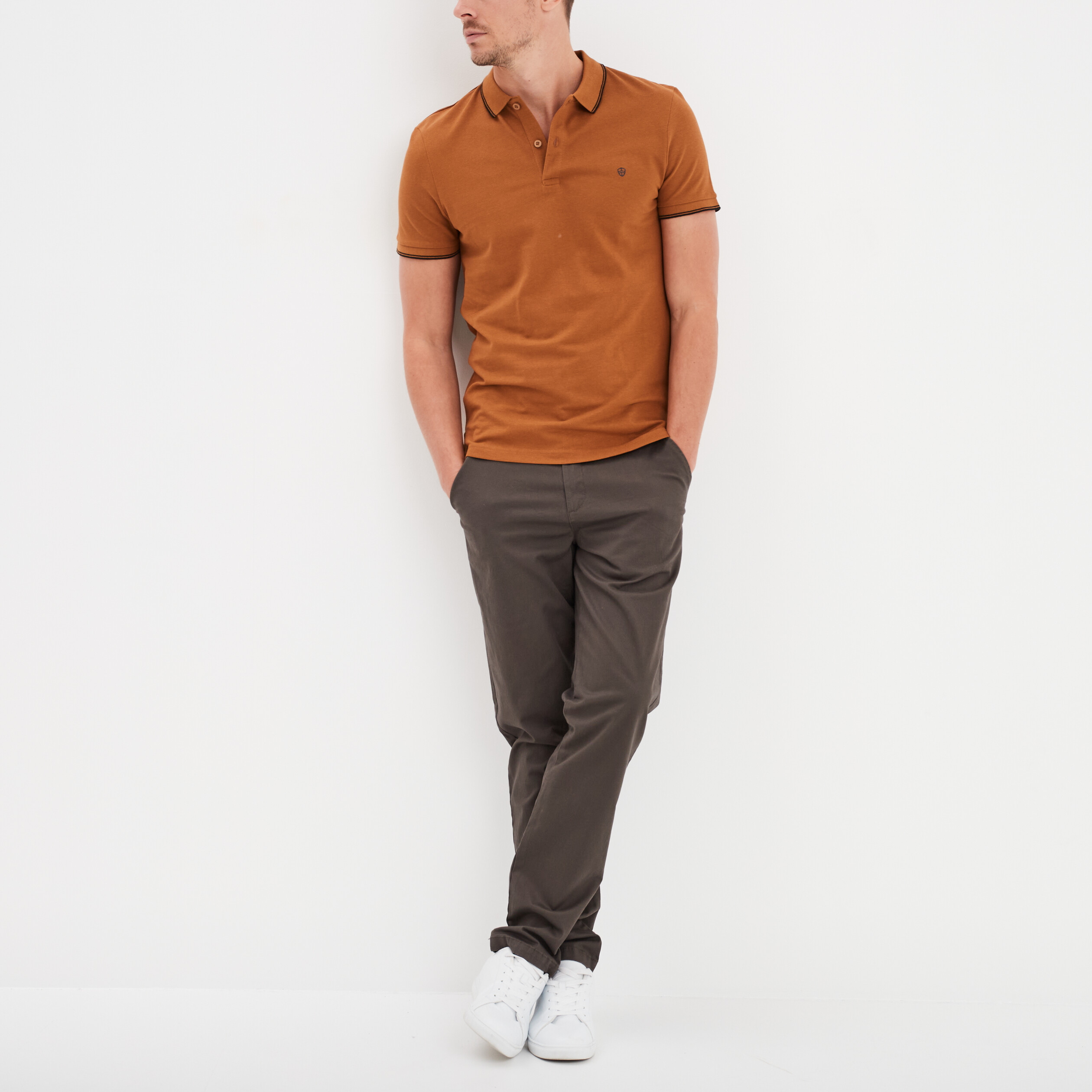 polo manches courtes bords contrastes marron homme Polo manches courtes bords contrastés marron homme