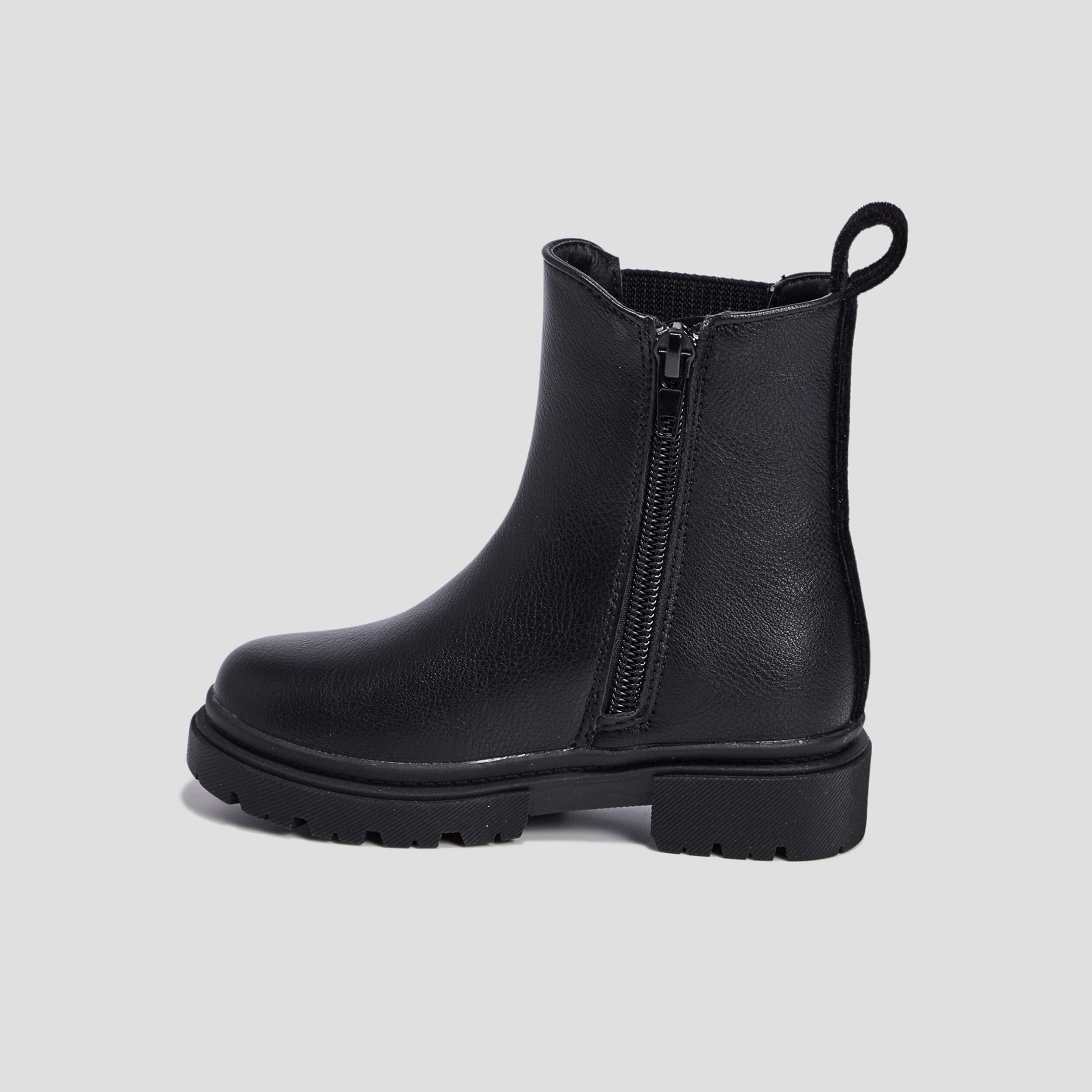 Bottines chelsea crant&eacute;es bout rond noir fille