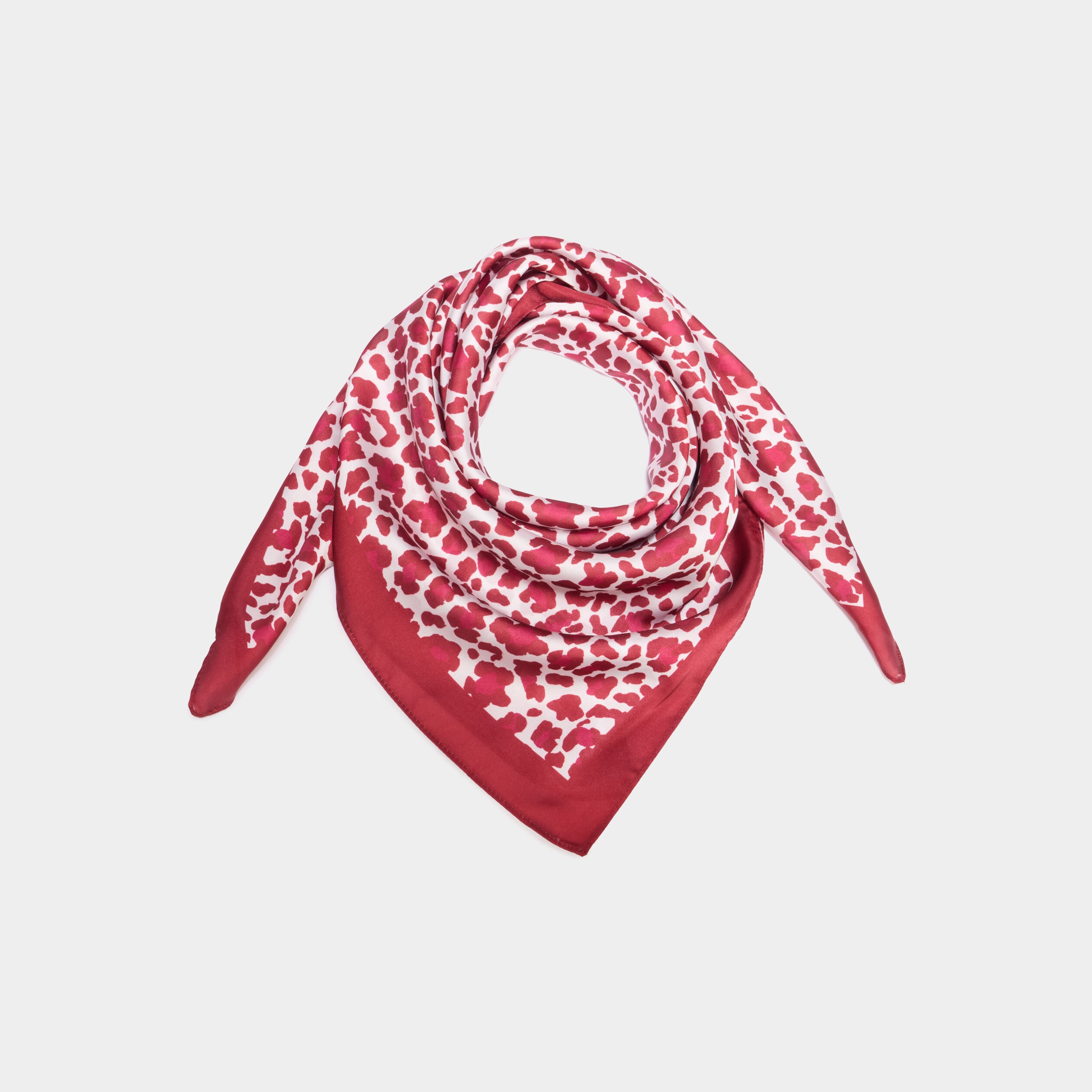 Foulard carr&eacute; effet satin bordeaux femme