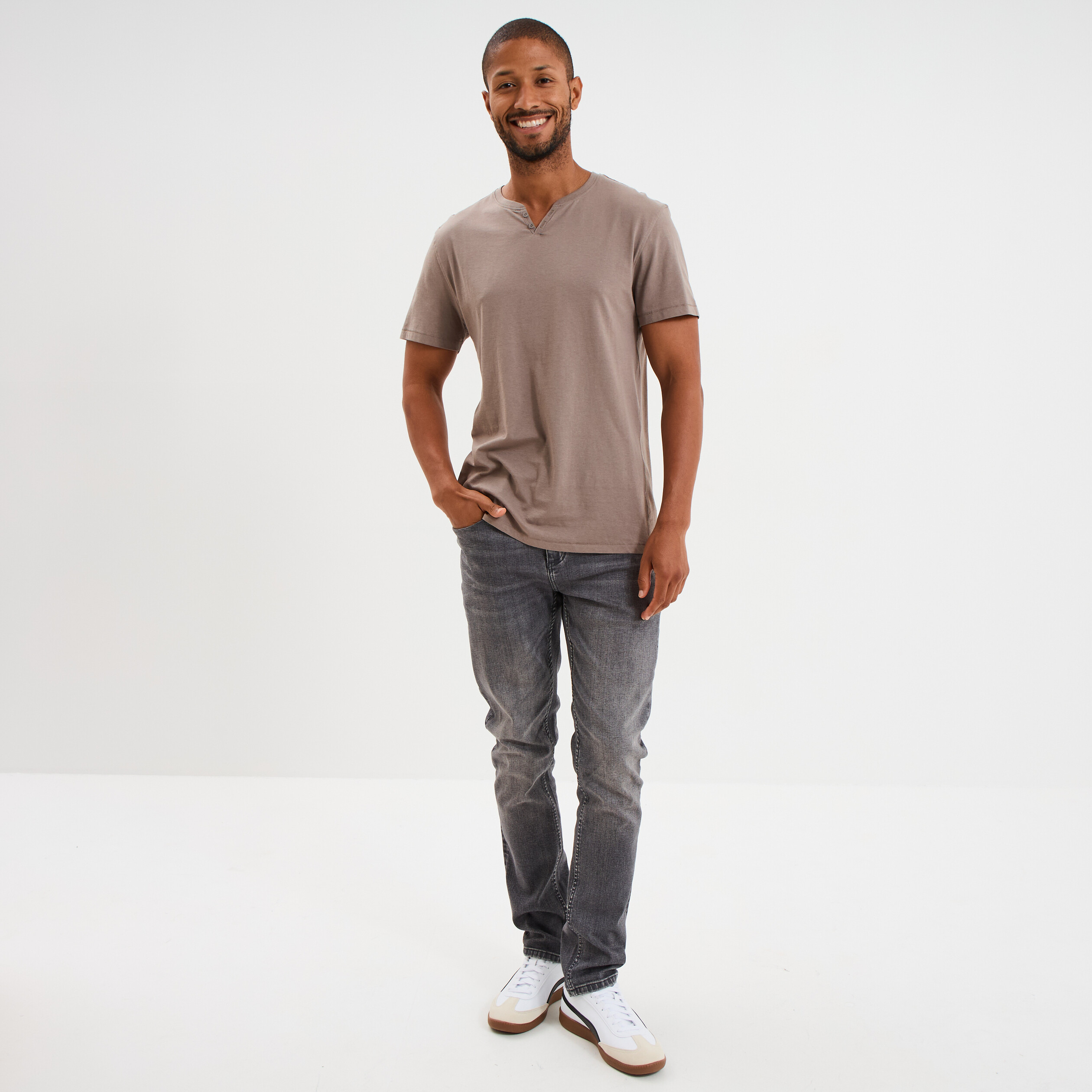 T-shirt manches courtes col tunisien gris homme