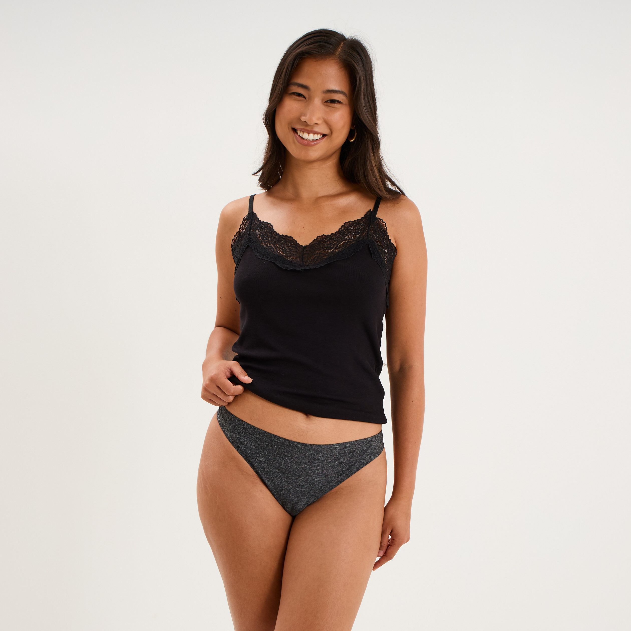 String microfibre sans coutures gris fonc&eacute; femme