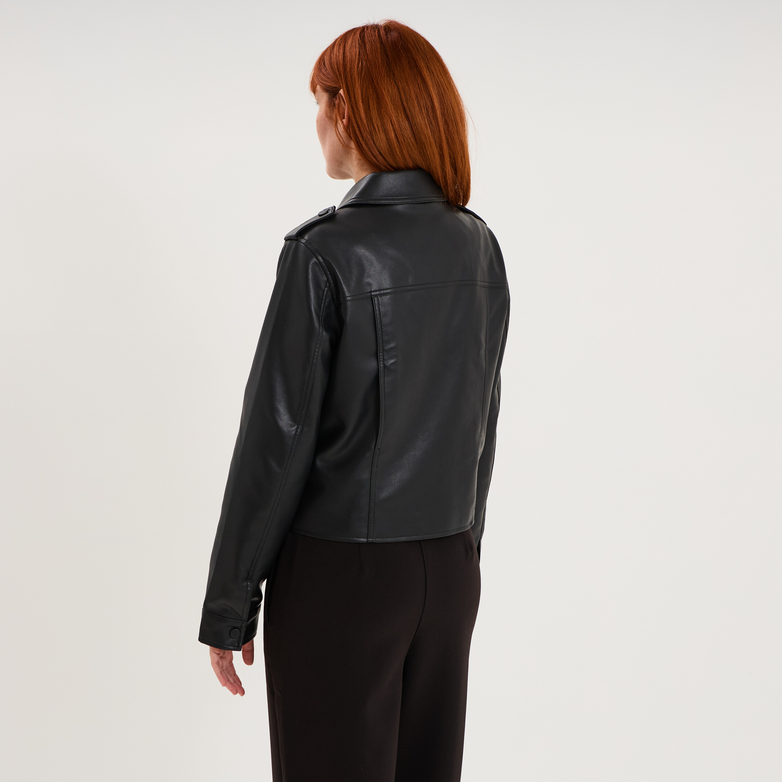 Veste similicuir col chemise courte noir femme