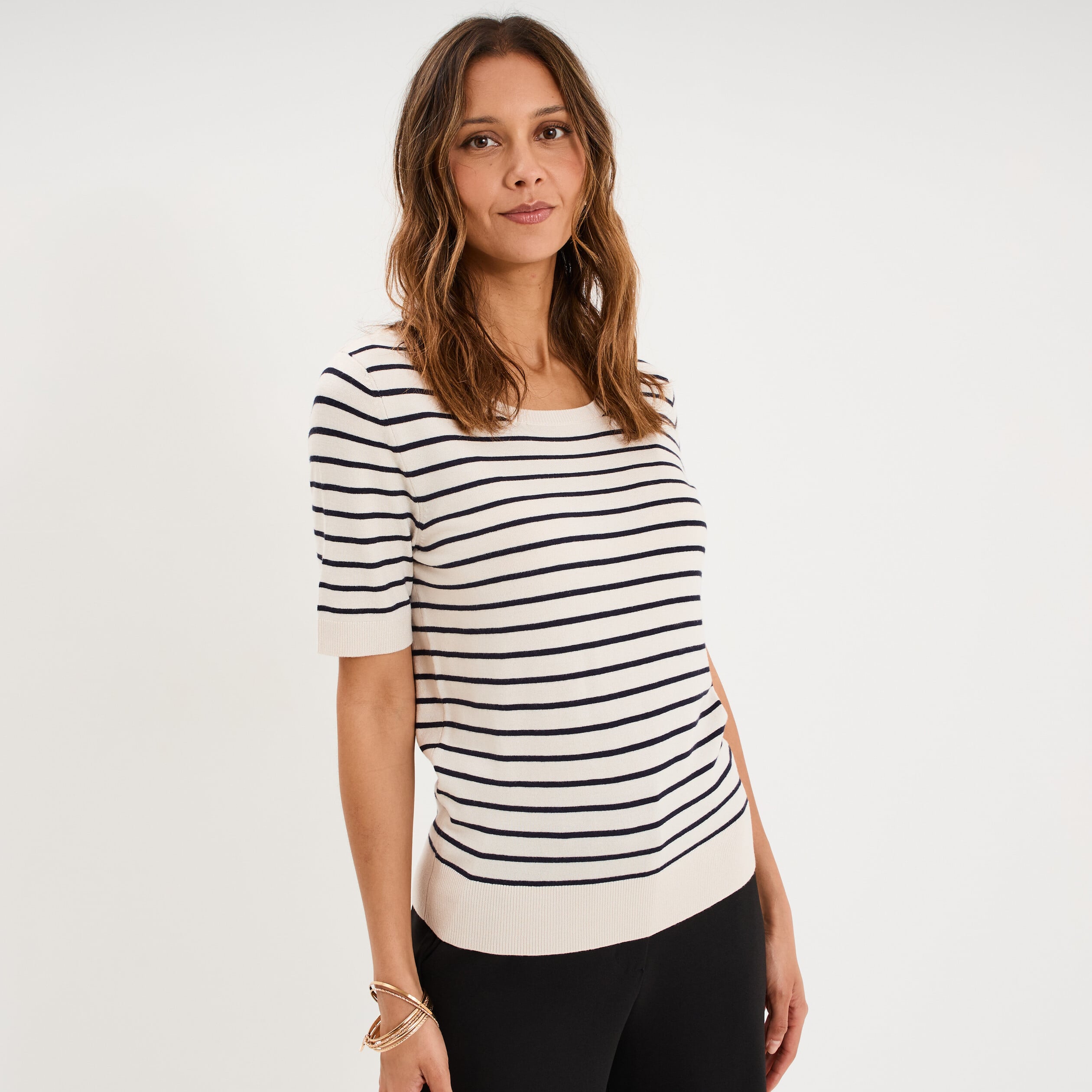 Pull manches courtes col rond sable femme