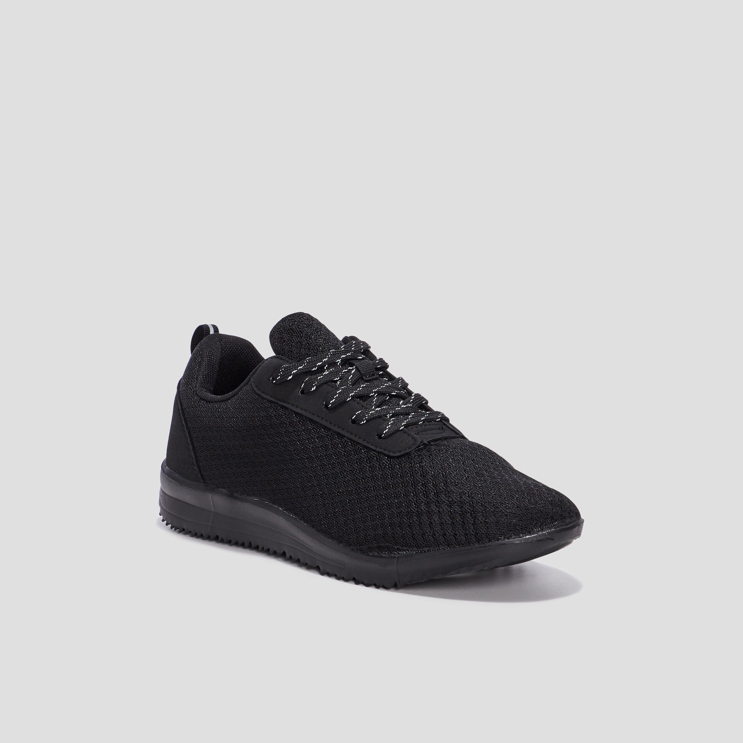 baskets running a lacets noir femme Baskets running à lacets noir femme