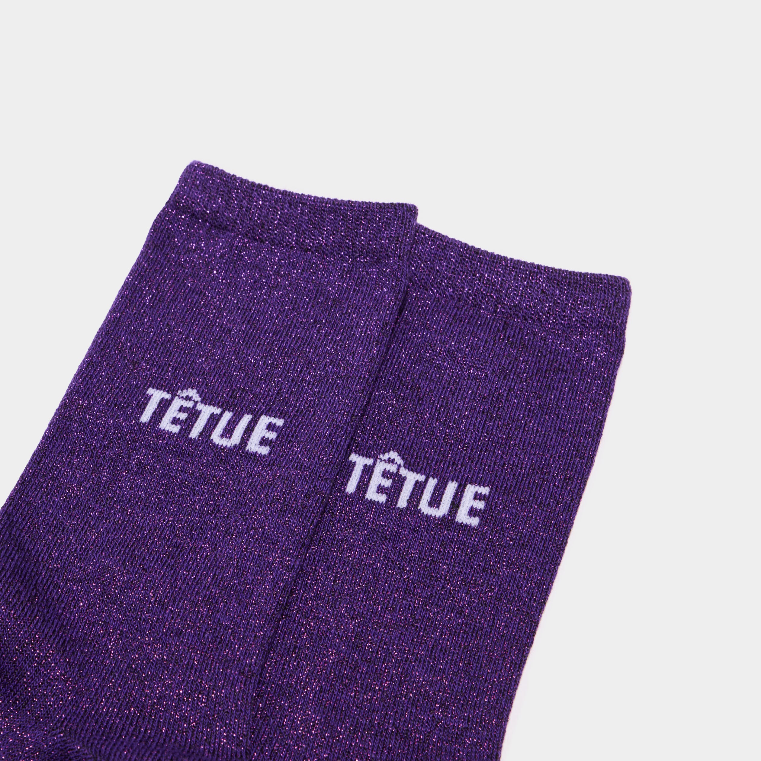 Chaussettes &agrave; fils m&eacute;tallis&eacute;s mi-hautes violet fonc&eacute; femme
