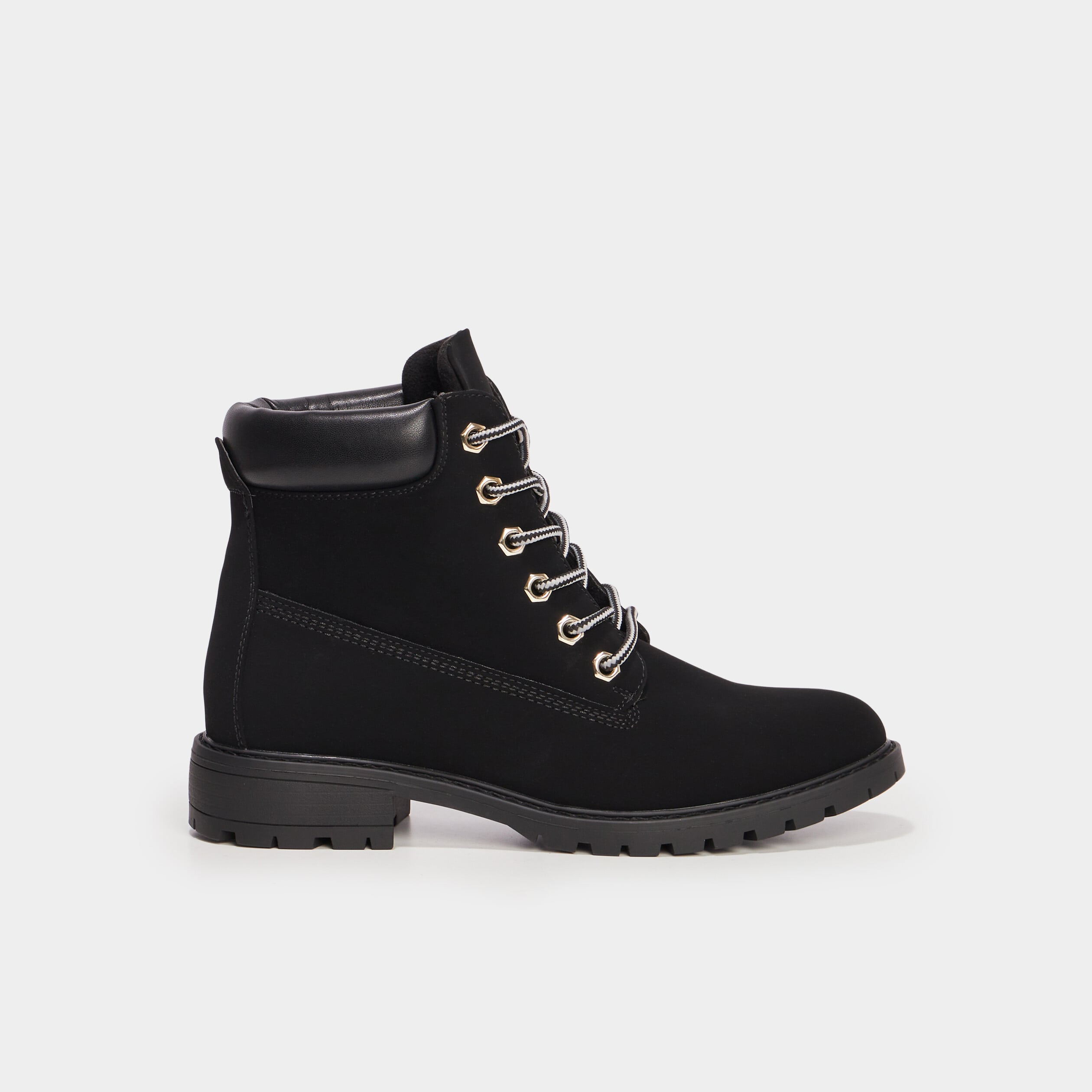 Bottines crant&eacute;es noir femme
