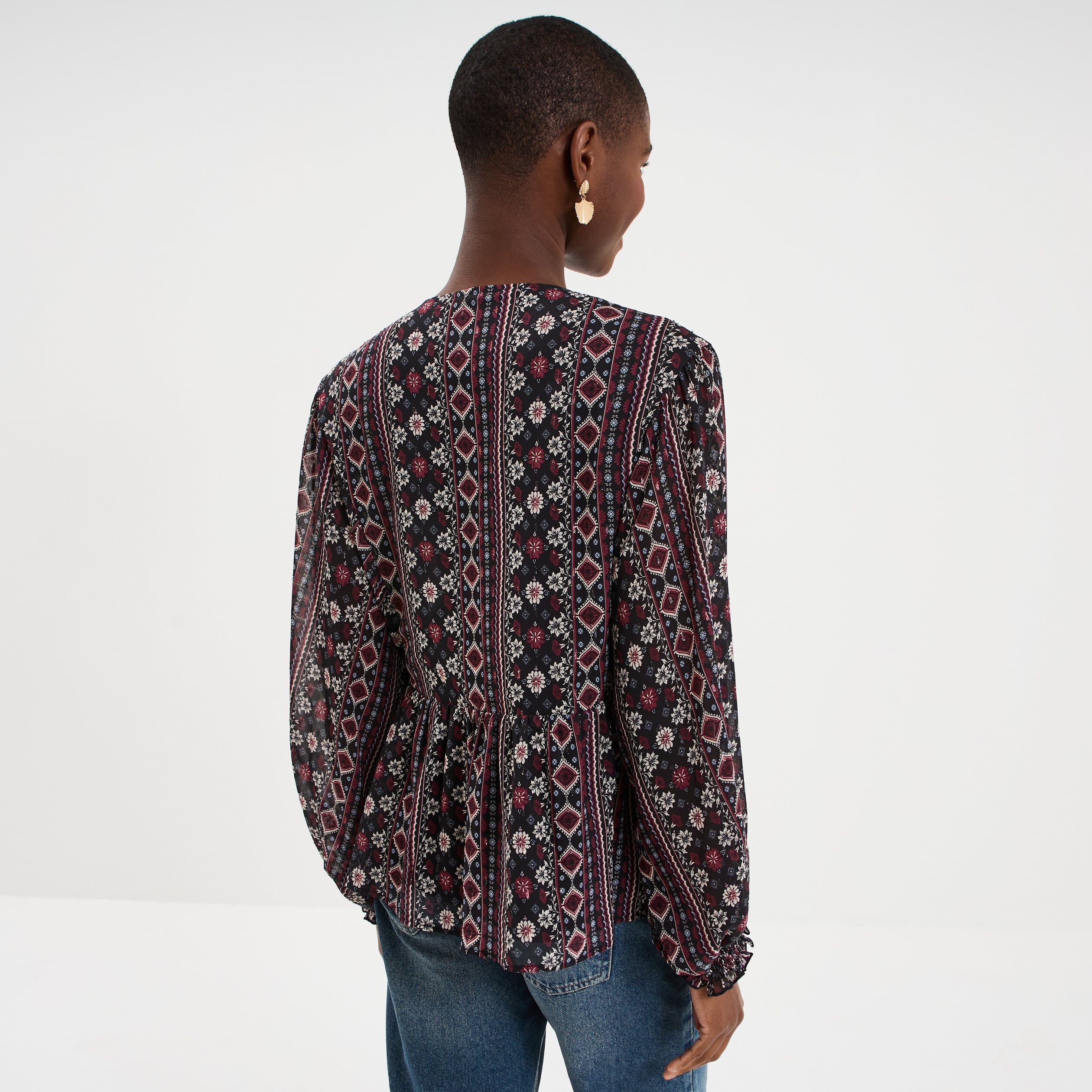 Blouse fluide en voile manches longues noir femme