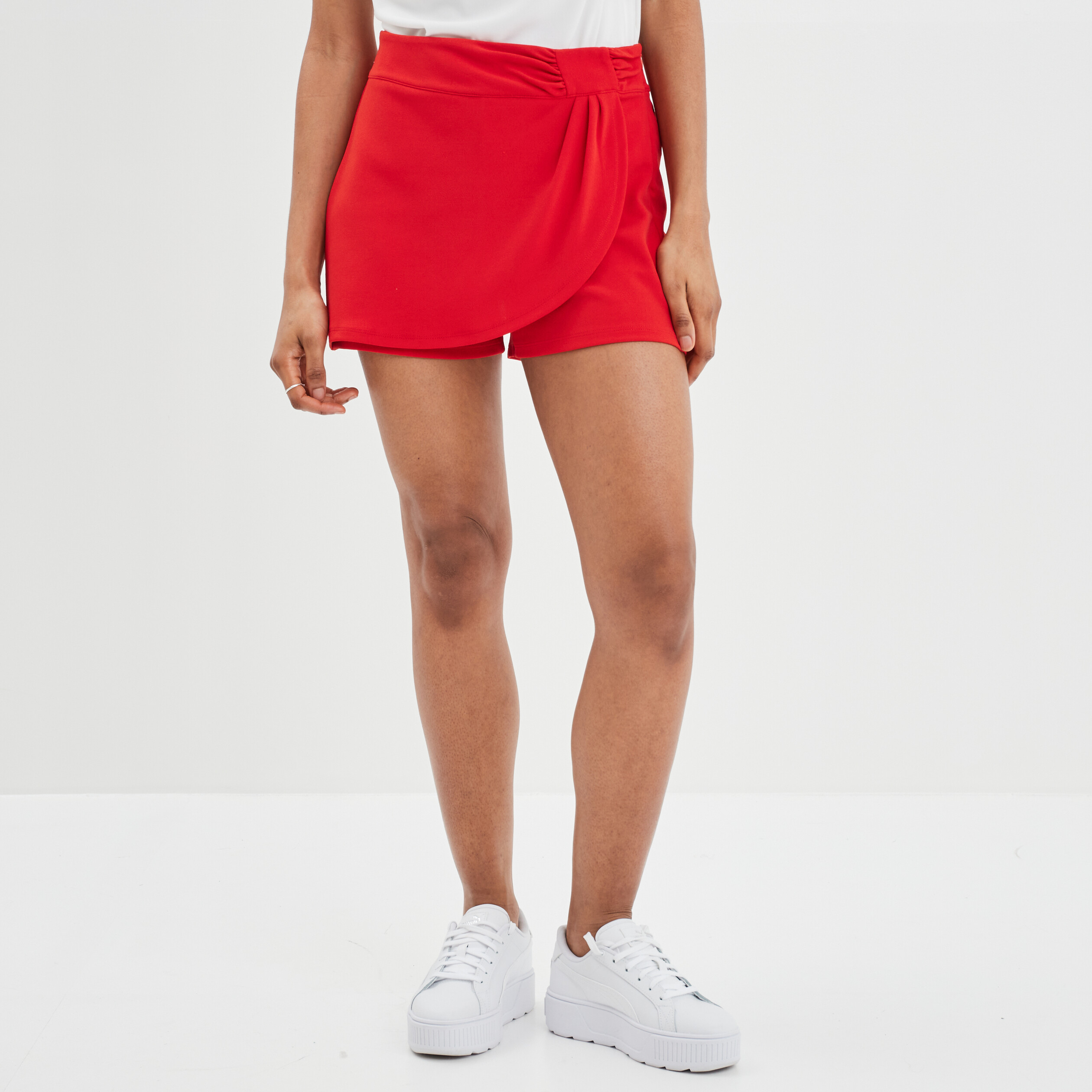 Jupe-short droite zippée rouge femme