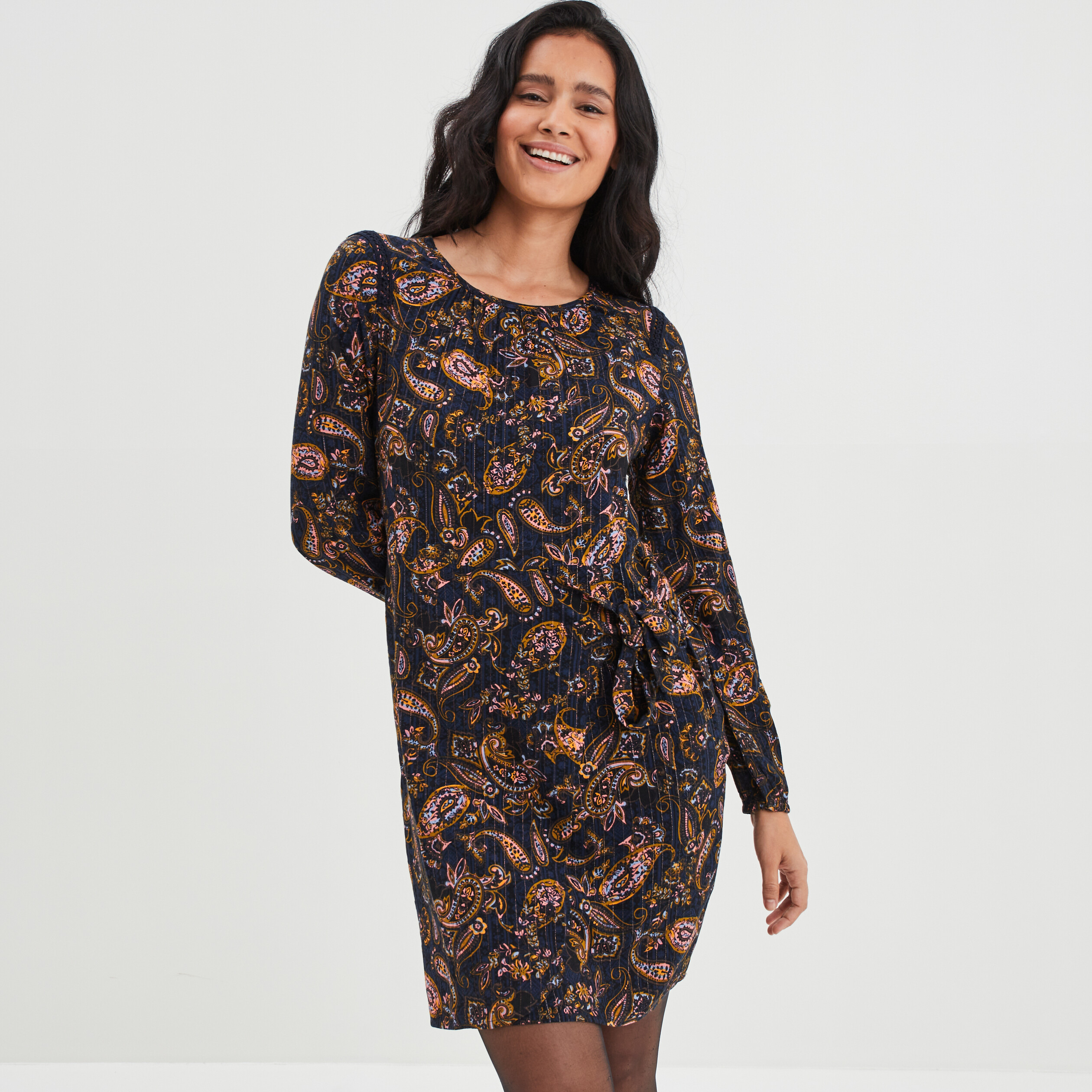 robe droite avec noeud a la taille bleu fonce femme Robe droite avec noeud à la taille bleu foncé femme