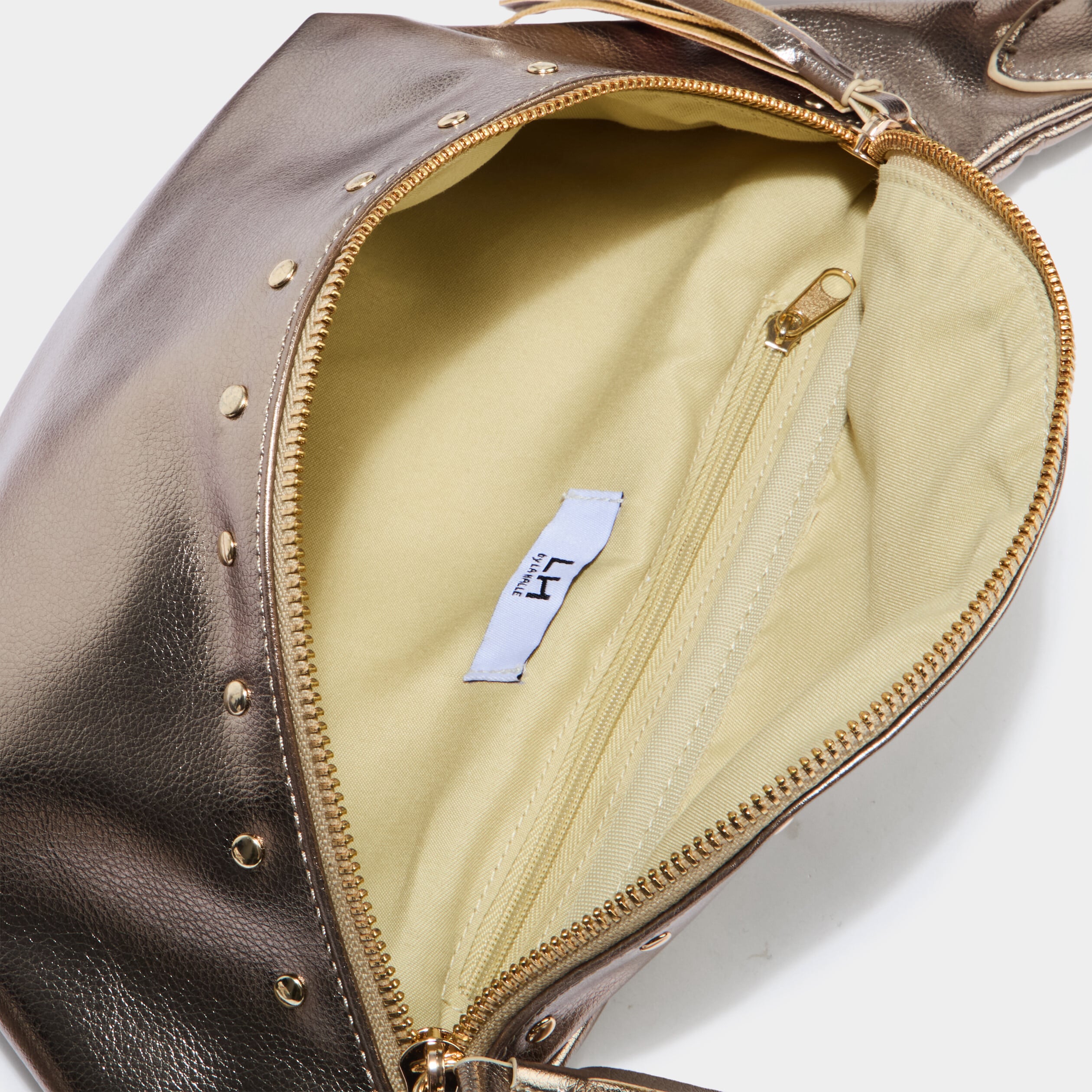 Sac en bandouli&egrave;re couleur or femme