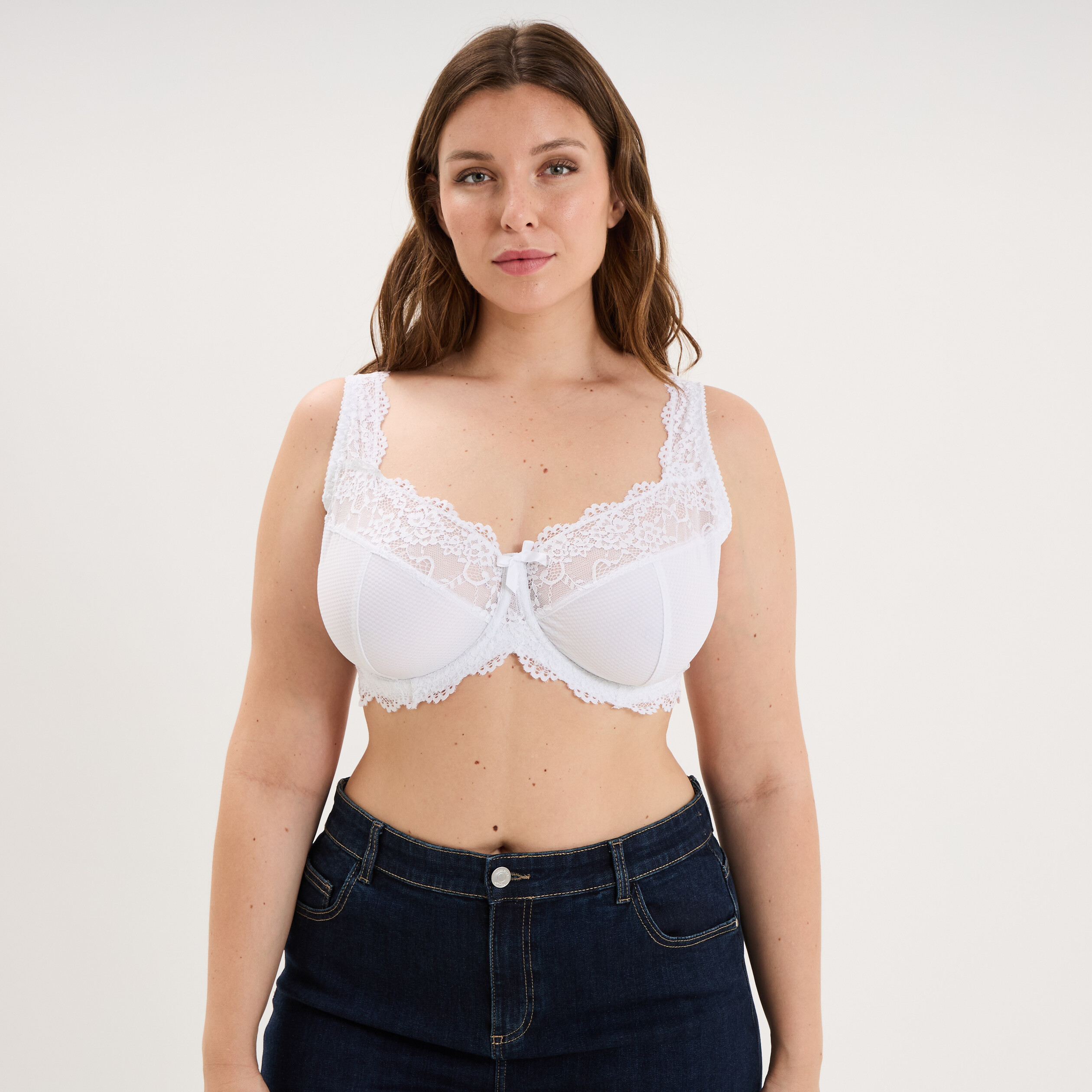 Soutien-gorge corbeille dentelle blanc femme grande taille