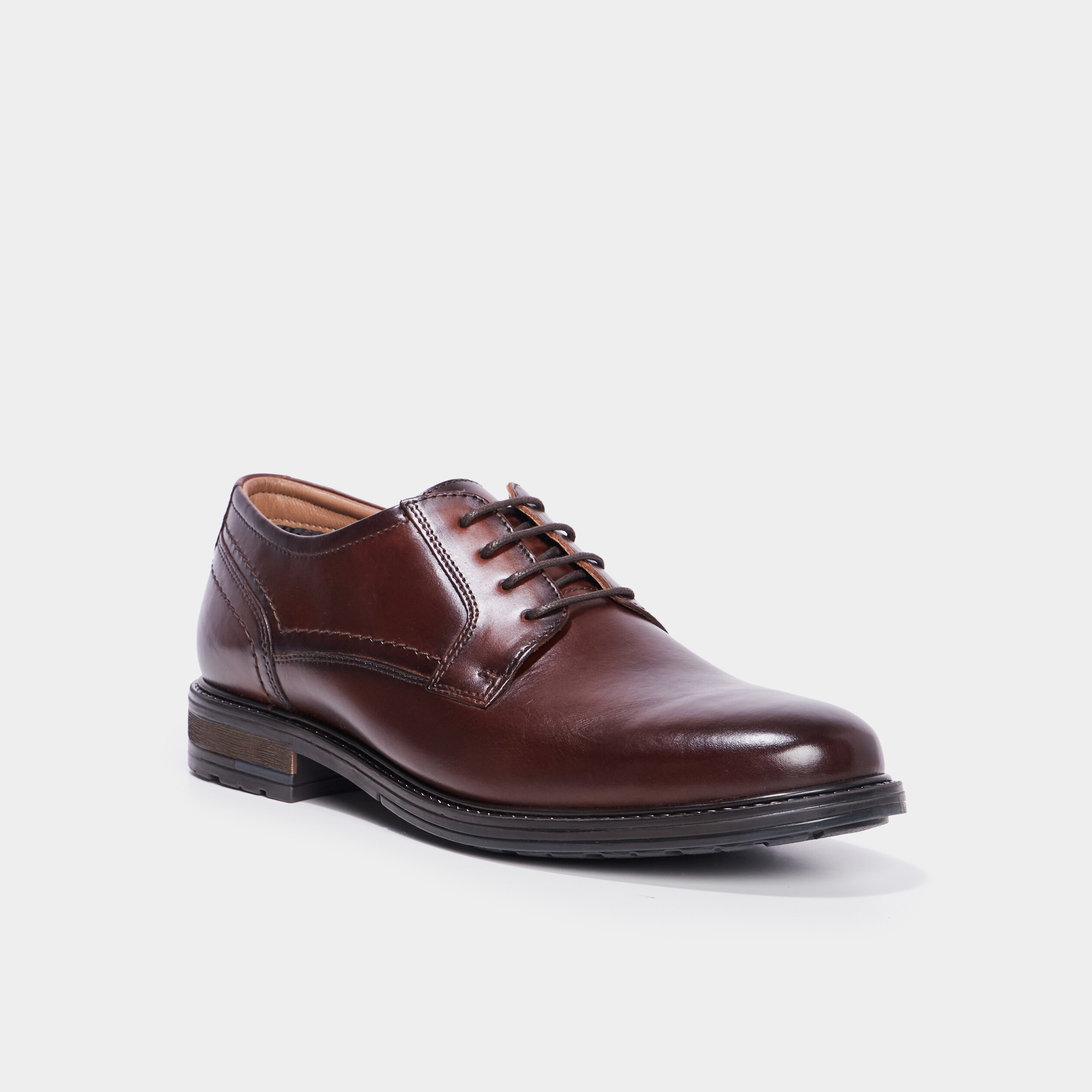 derbies a lacets en cuir marron homme Derbies à lacets en cuir marron homme