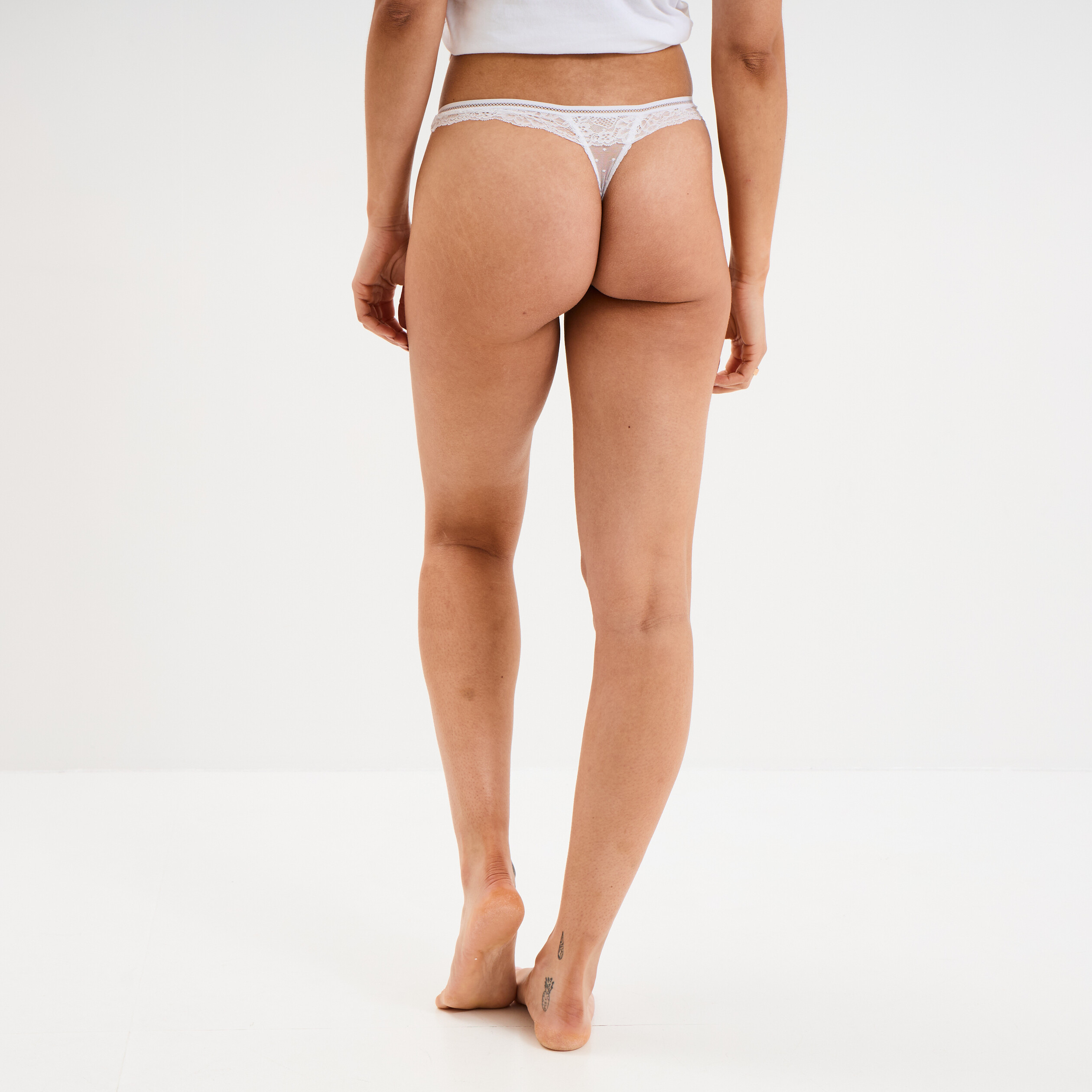 String Dentelle Blanche WARNER'S Taille L - Neuf Avec étiquettes, Made In France