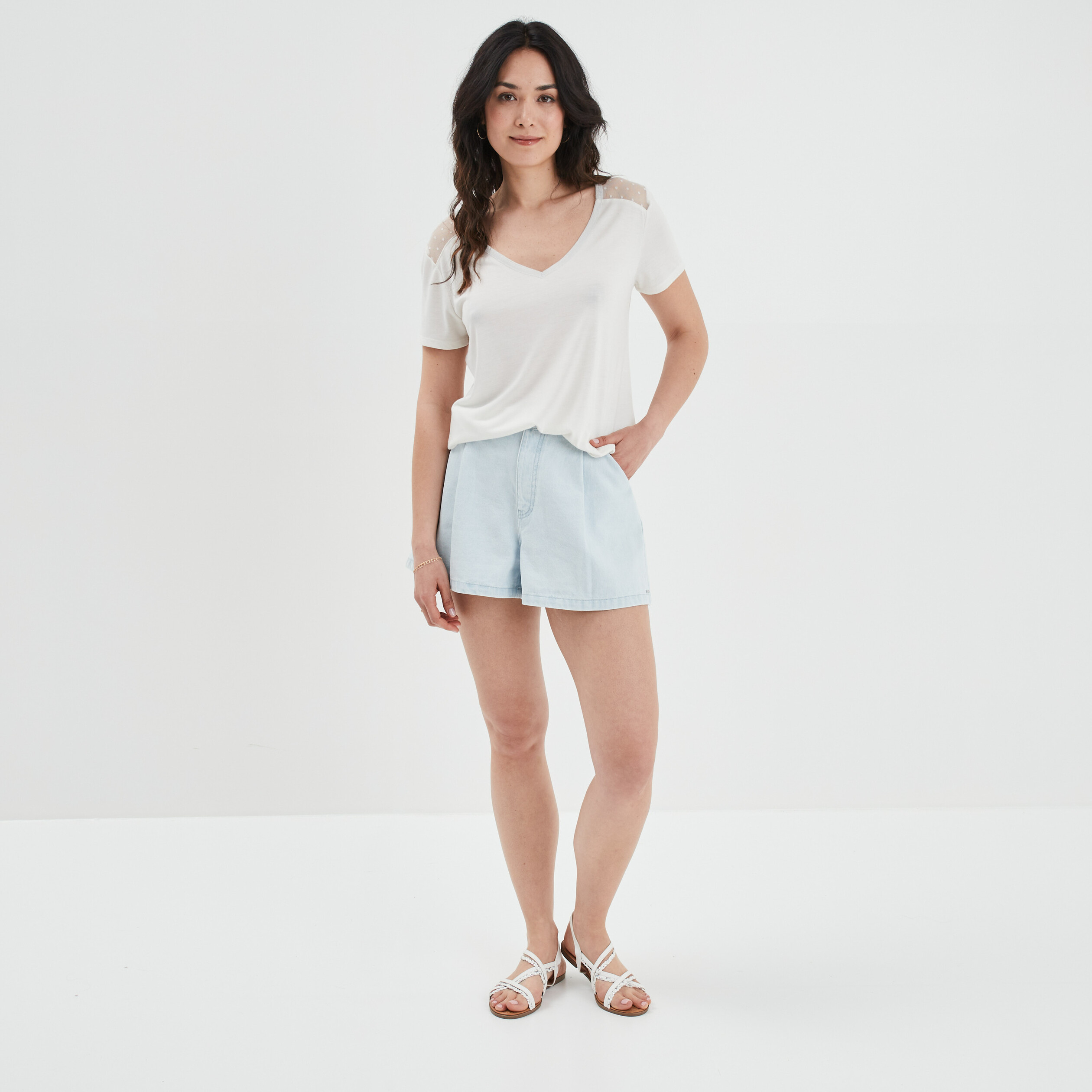 T-shirt manches courtes à col en V ivoire femme
