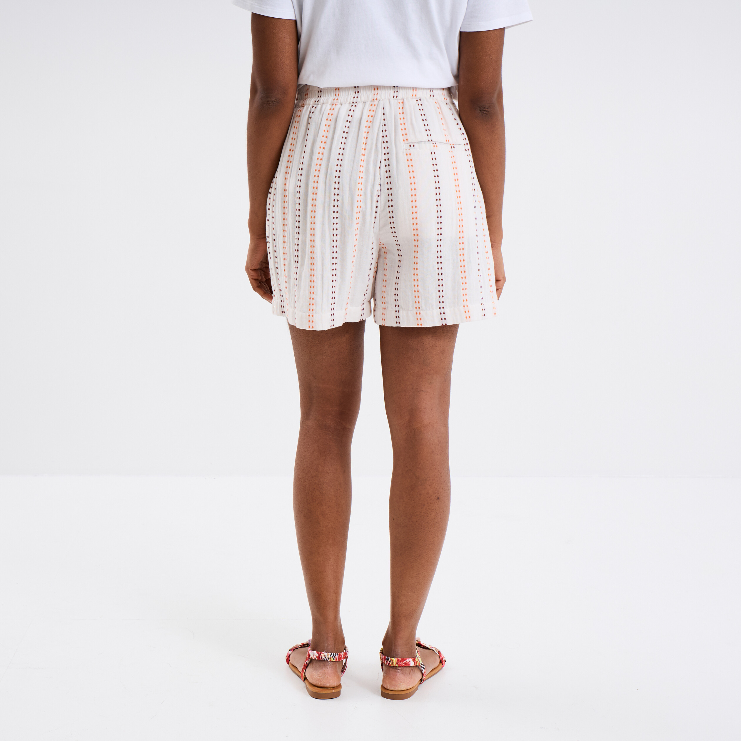Short taille élastiquée gaze de coton ecru femme