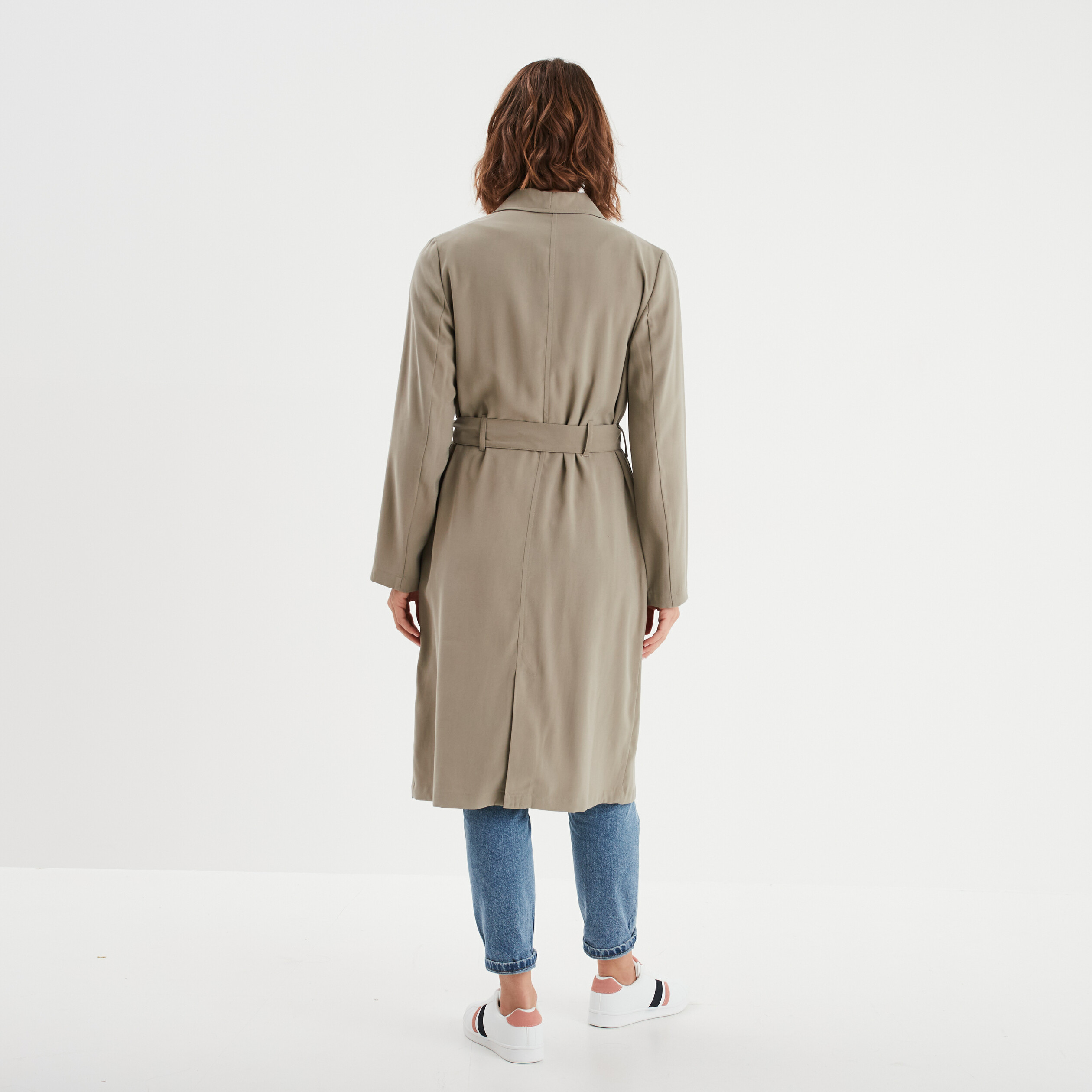 trench long fluide ceinture vert kaki femme Trench long fluide ceinturé vert kaki femme