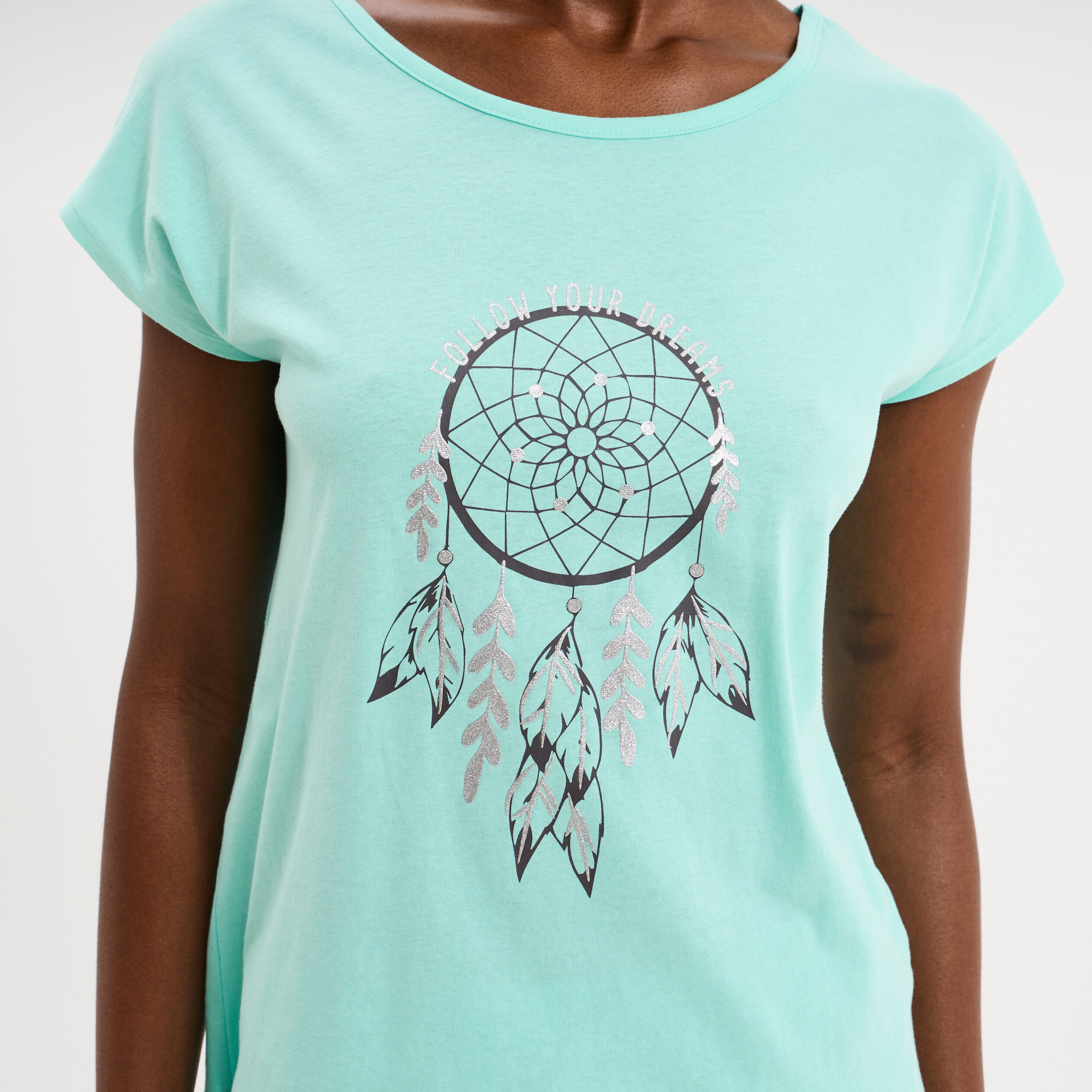 Ensemble pyjama avec t-shirt et short bleu turquoise femme